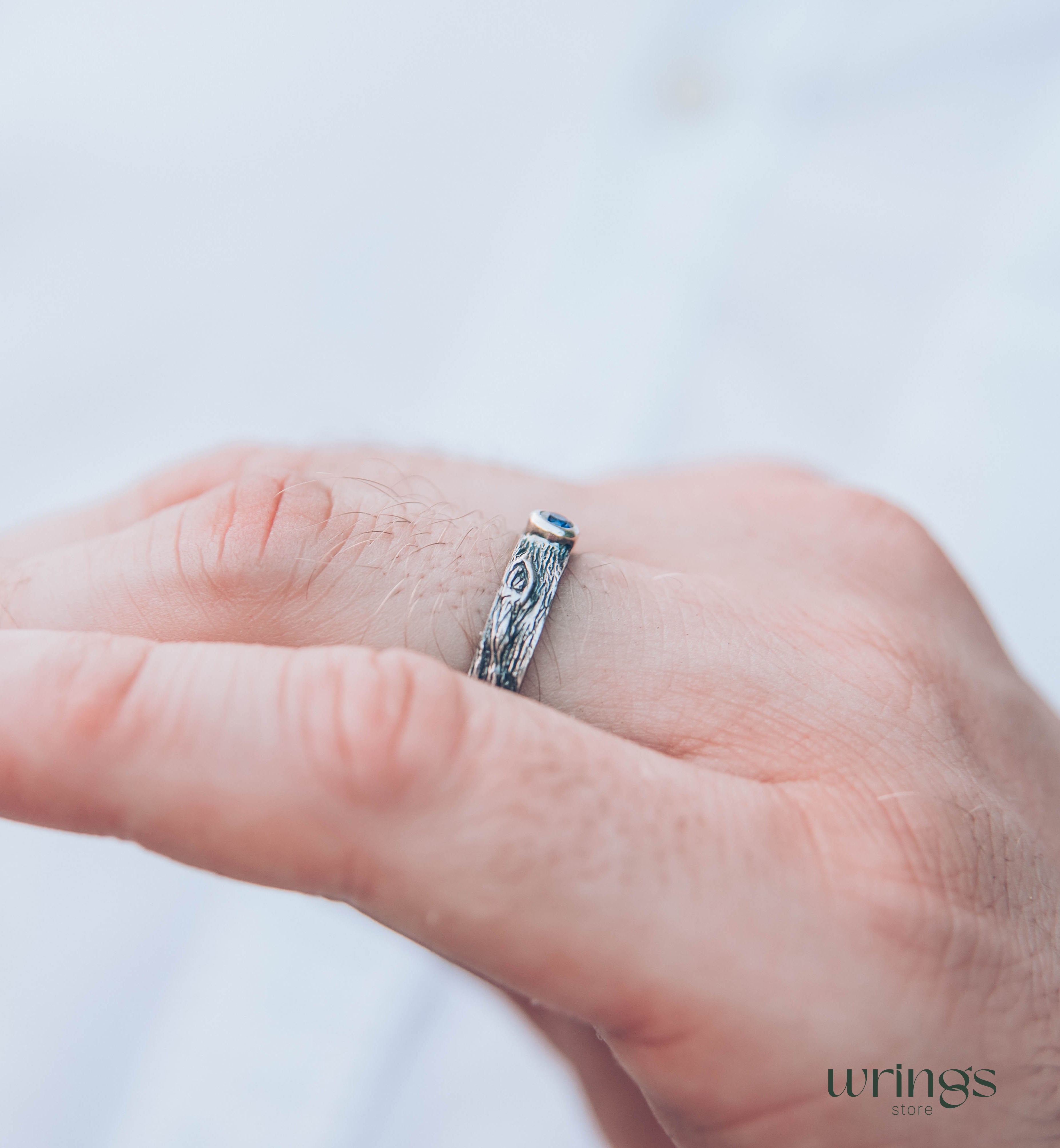 Unique Tree bark Silver Ring with exquisite Blue Sapphire