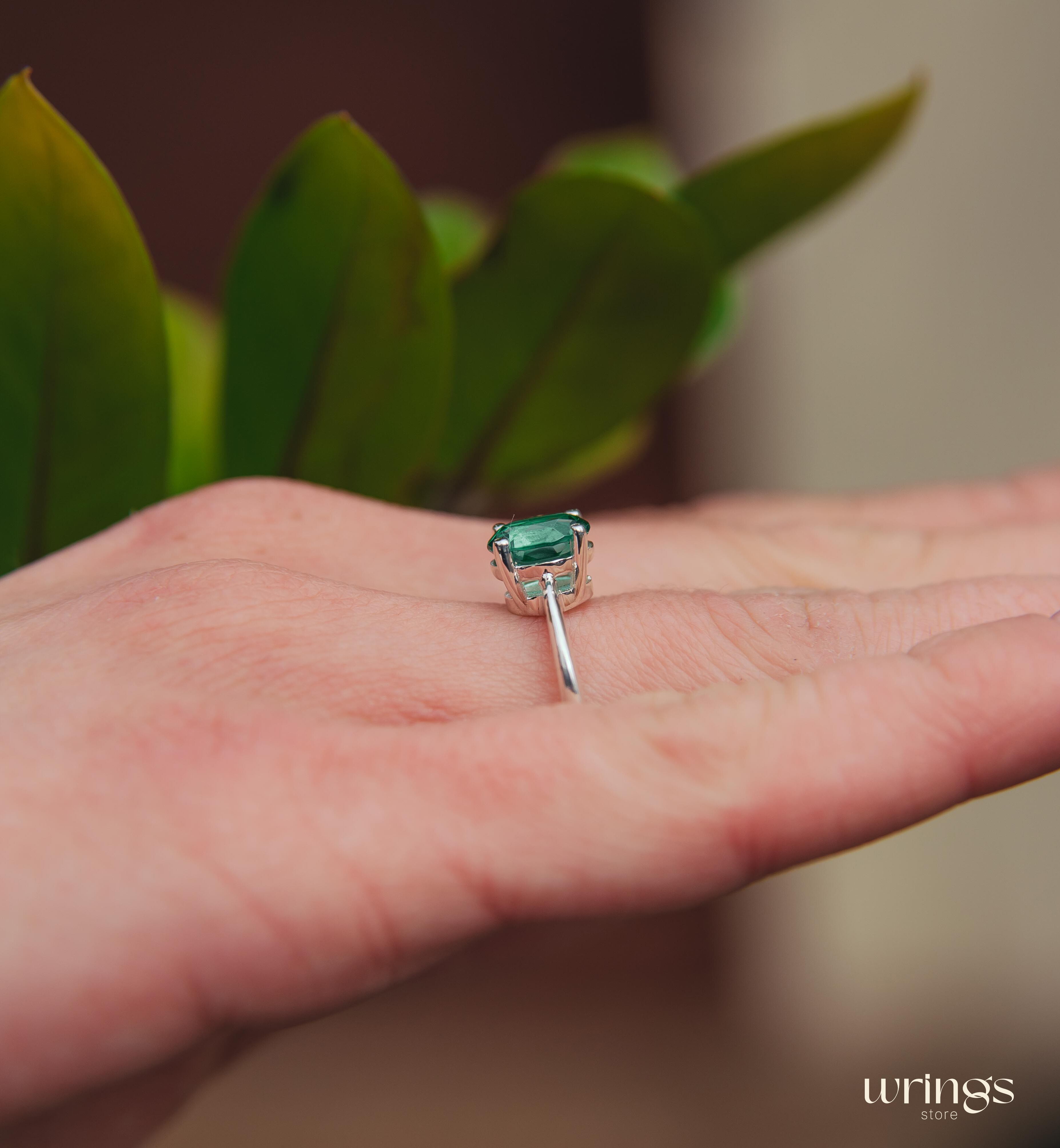 Big Oval Green Quartz Classic Solitaire Engagement Ring