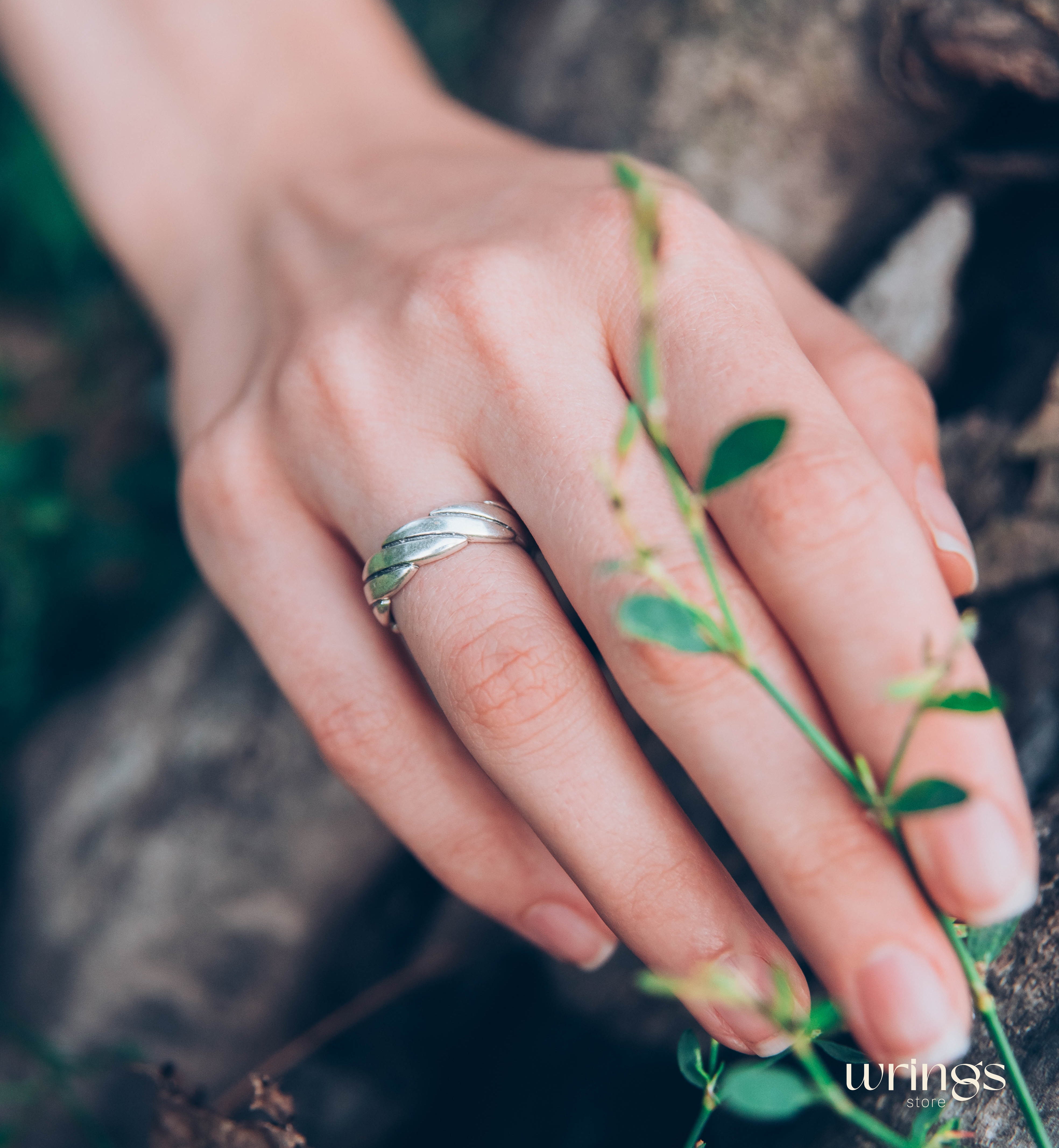 Intertwined Wavy Silver Wedding Ring Unisex