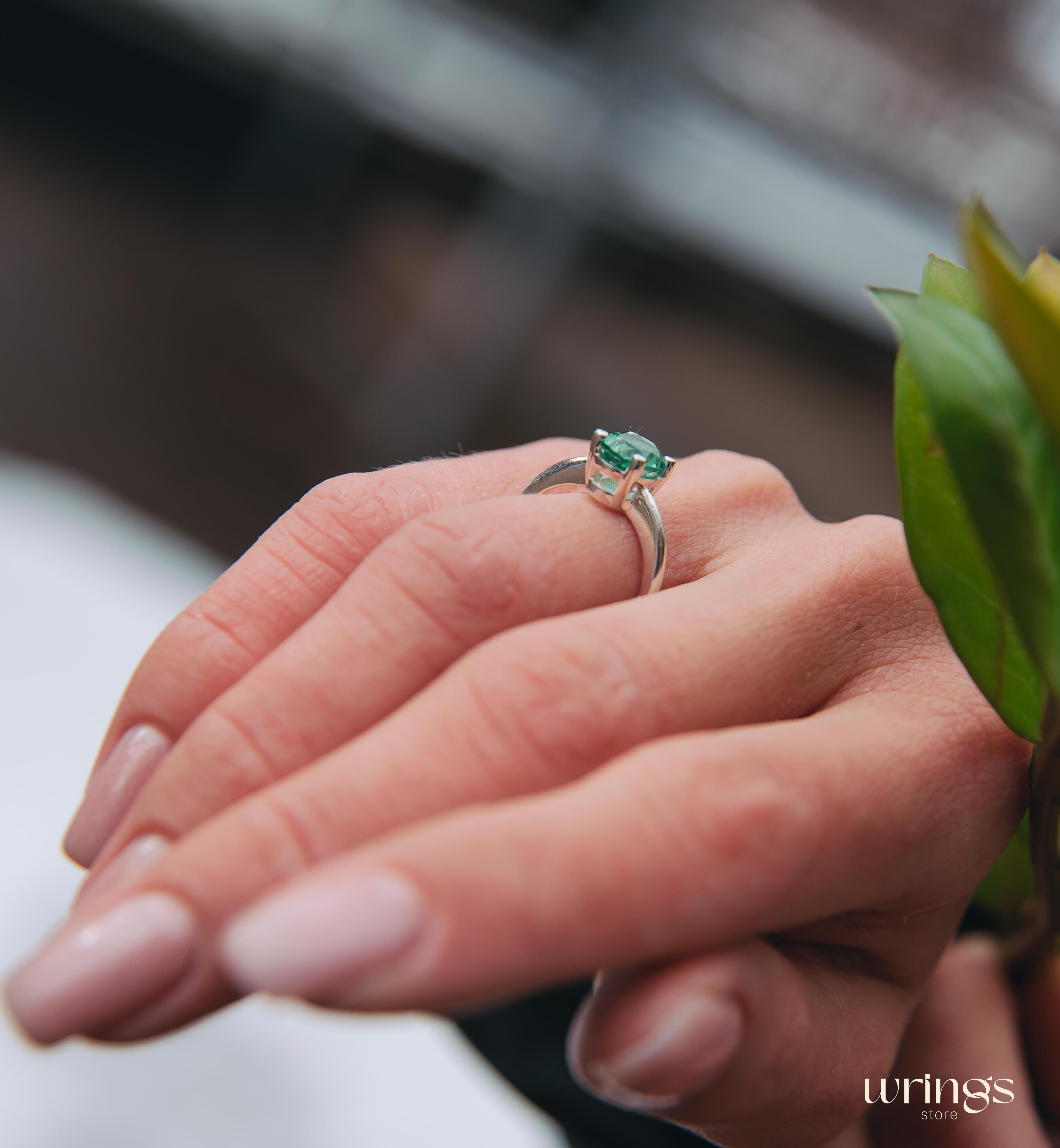 Big Oval Green Quartz Classic Solitaire Engagement Ring