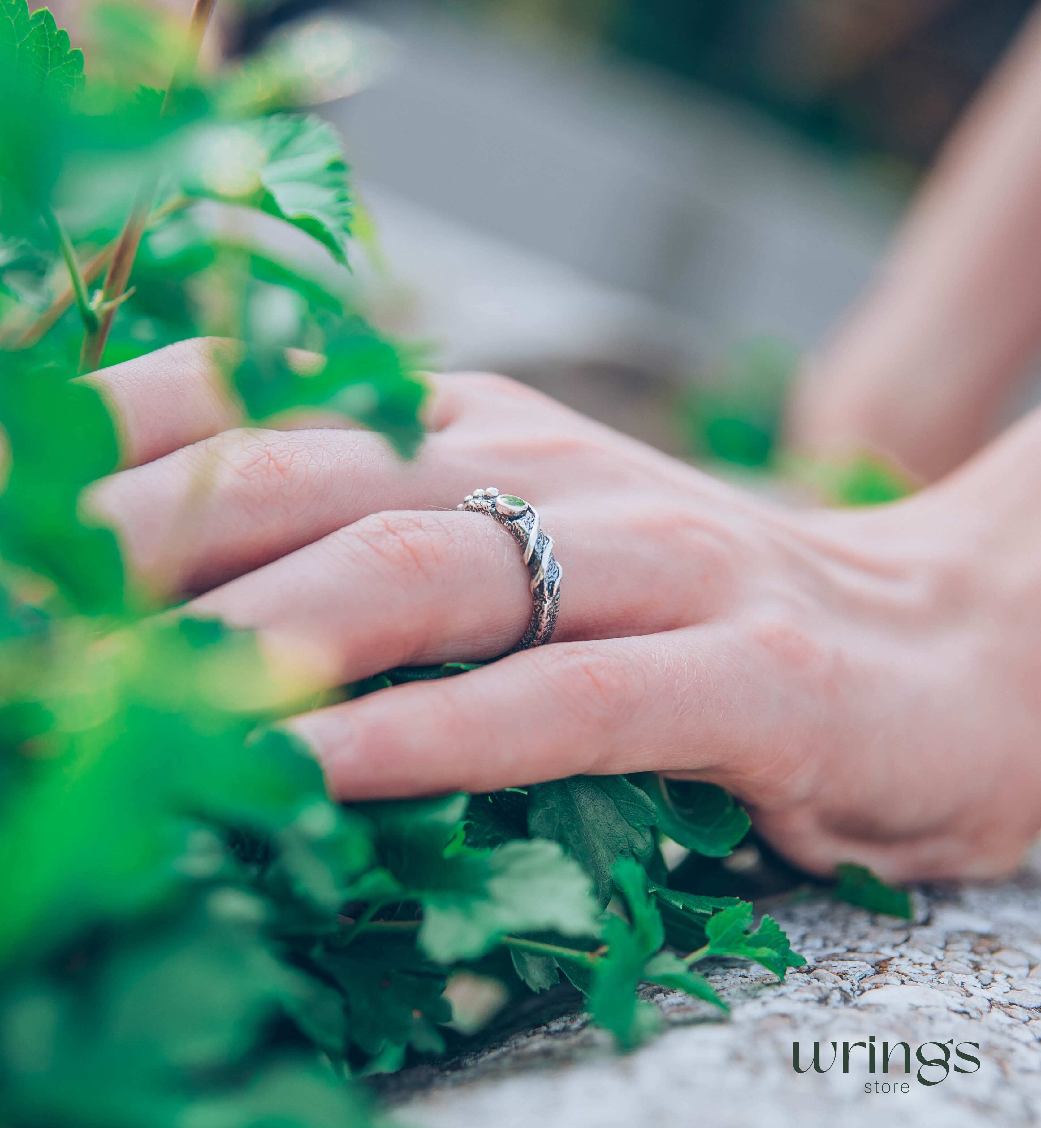 Modern Wild twisted Silver Engagement Ring with Peridot