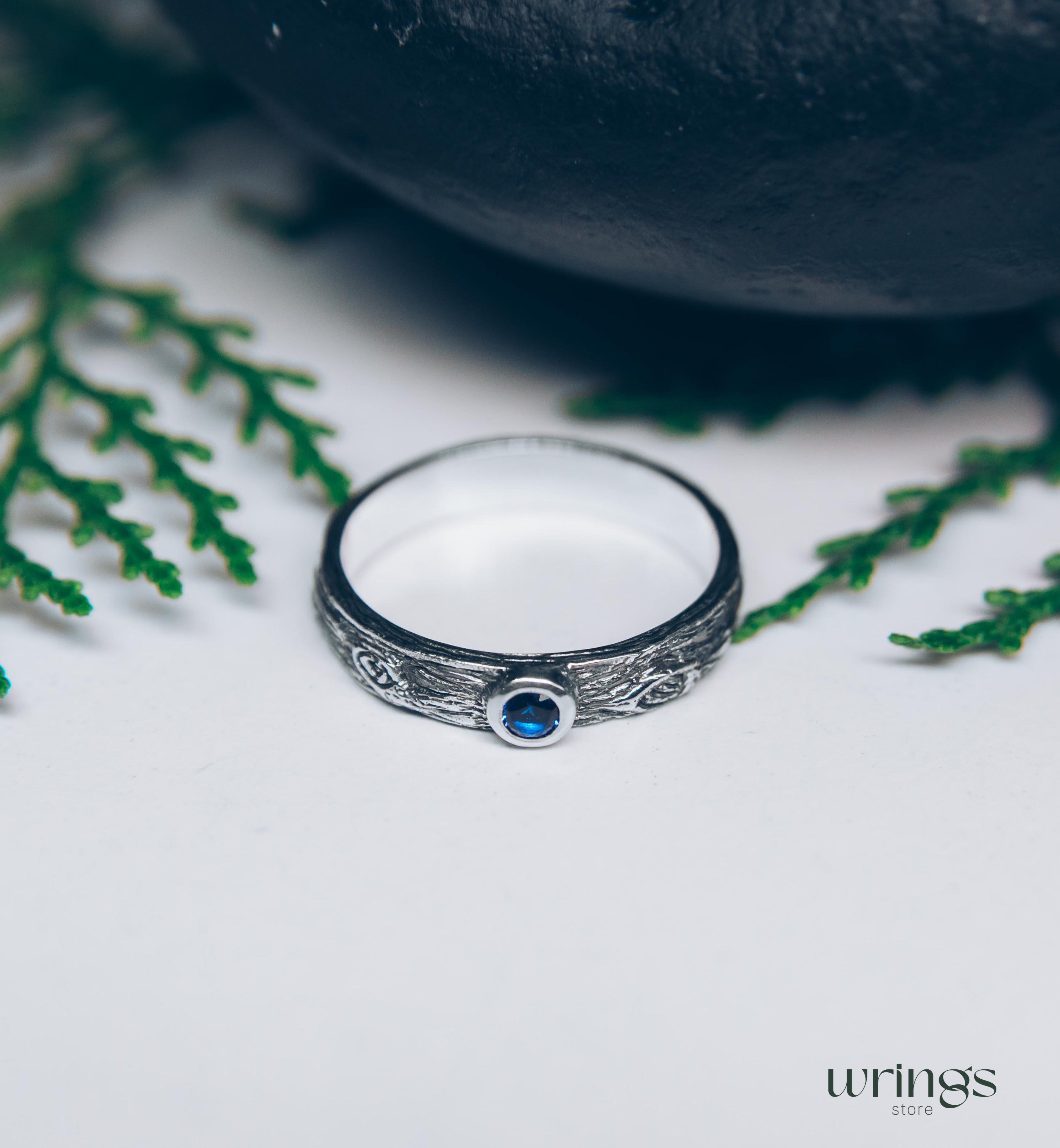 Unique Tree bark Silver Ring with exquisite Blue Sapphire