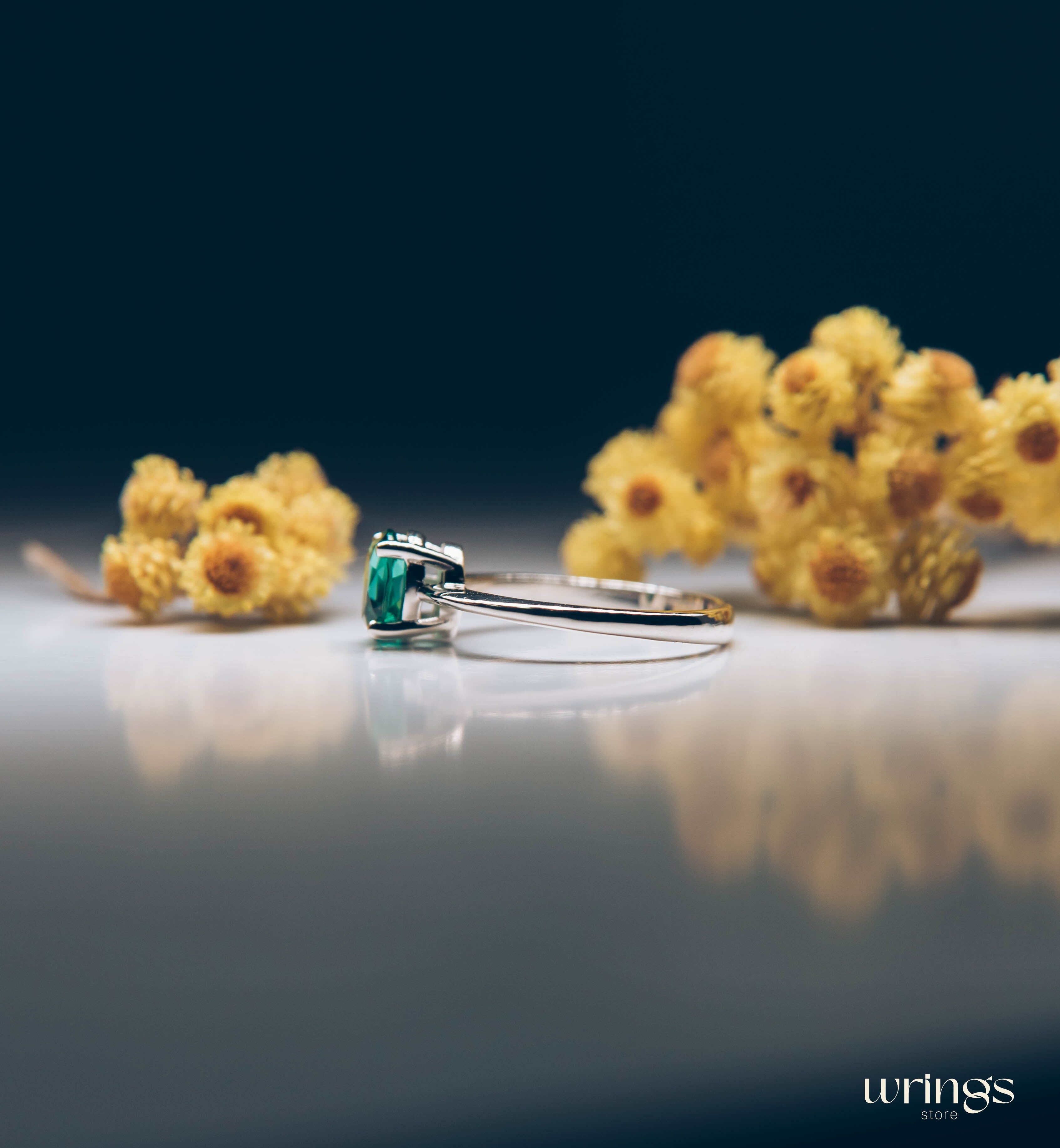 Big Oval Green Quartz Classic Solitaire Engagement Ring