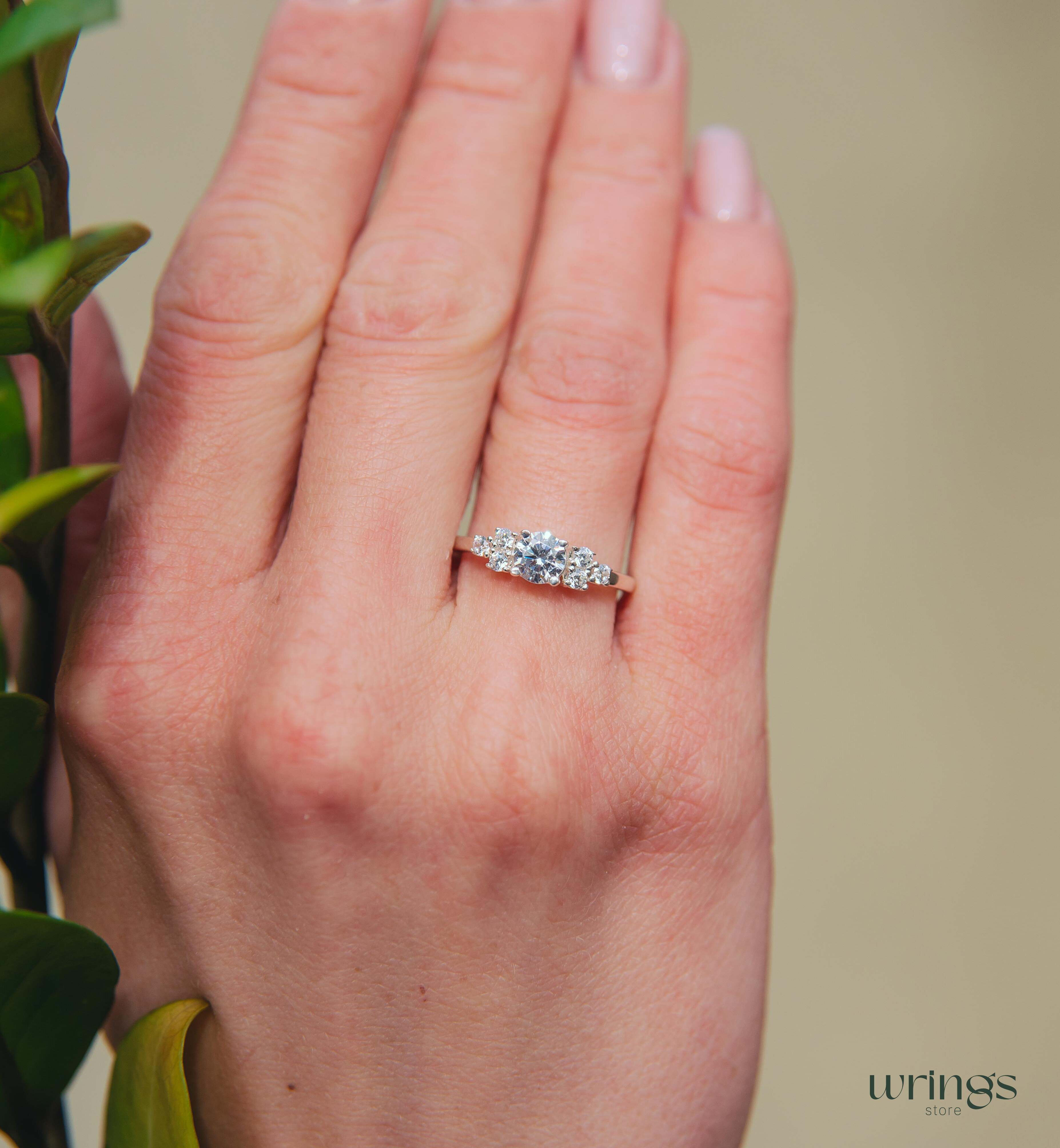 Round Cubic Zirconia Cluster Engagement Ring in 925 Silver