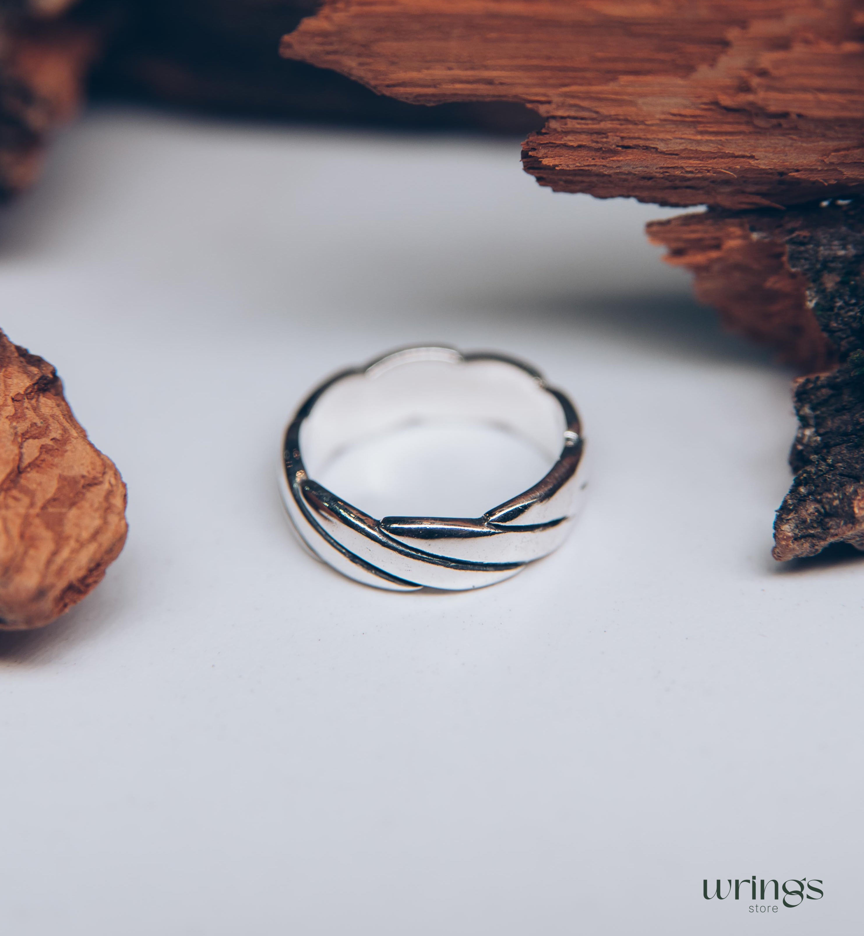Intertwined Wavy Silver Wedding Ring Unisex