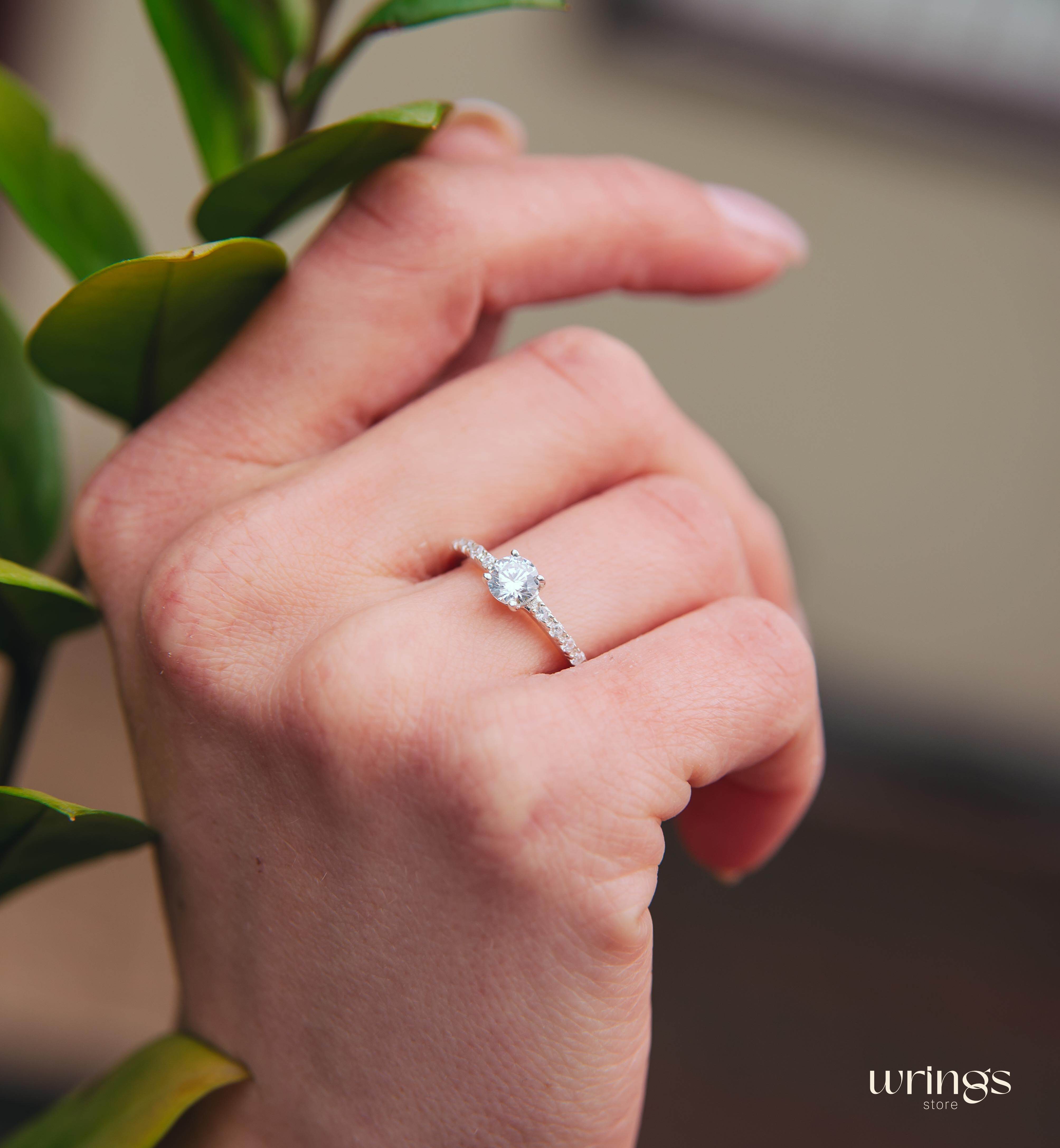 Big Round Cubic Zirconia Engagement ring with Accents