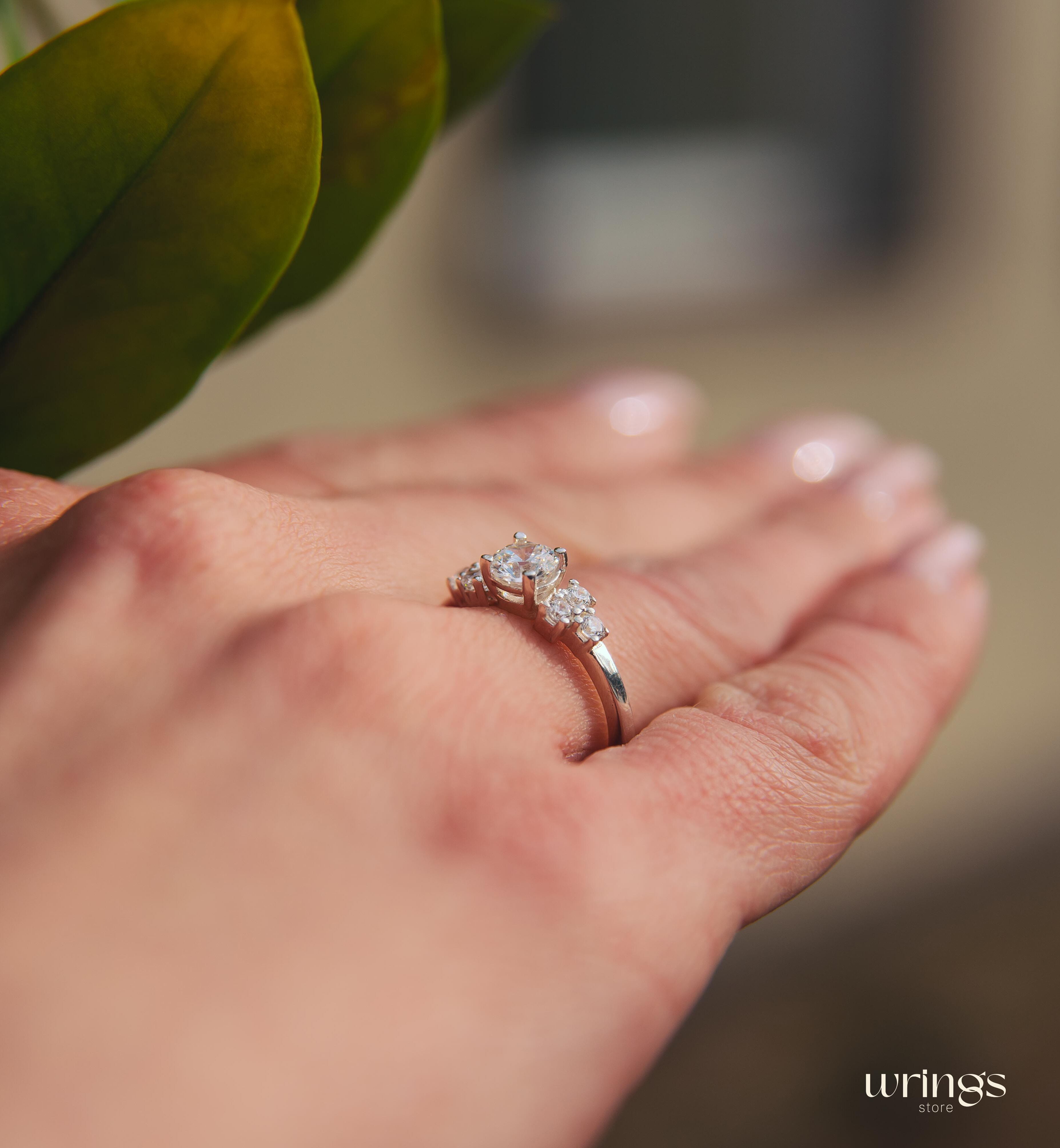 Round Cubic Zirconia Cluster Engagement Ring in 925 Silver