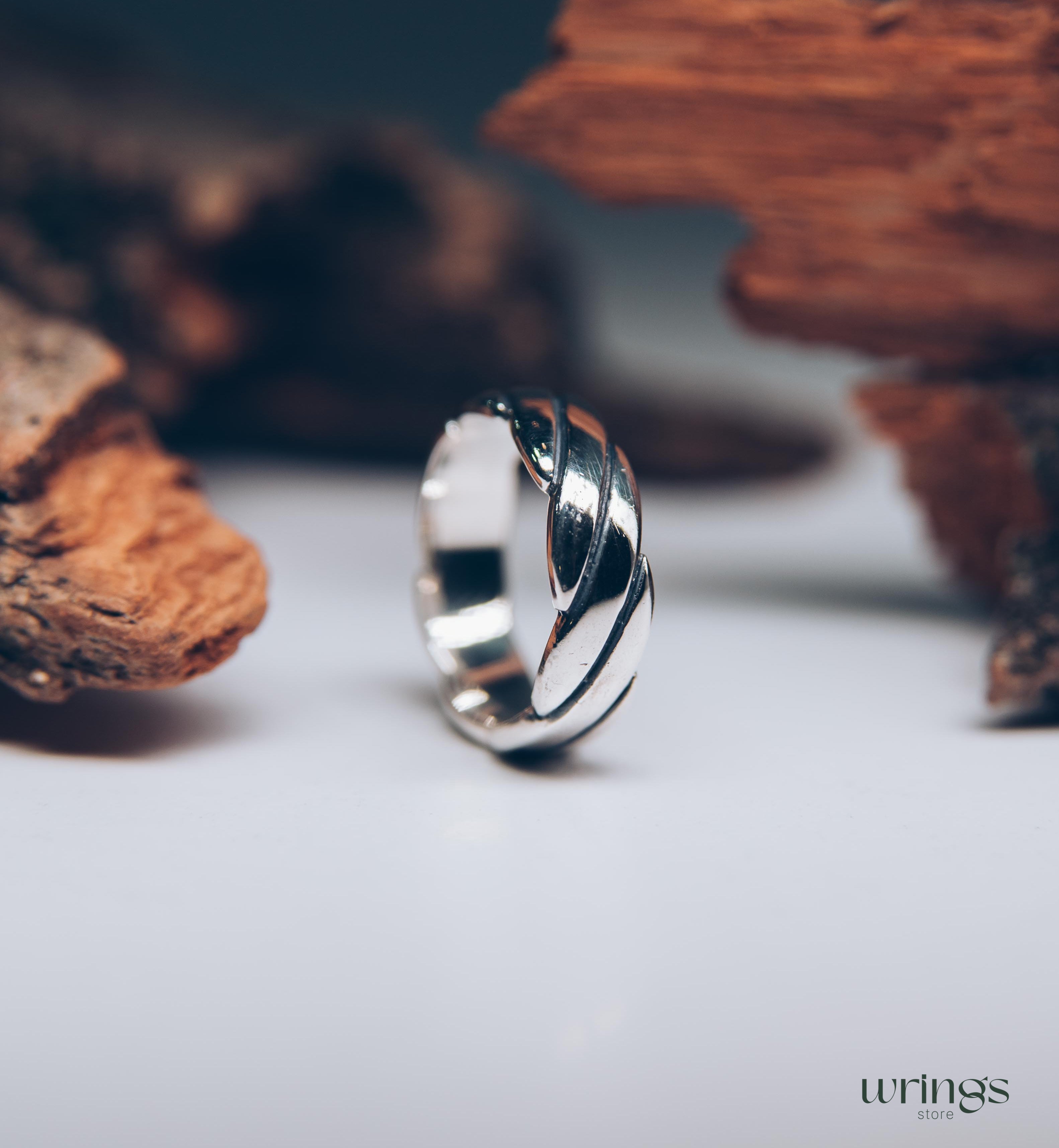 Intertwined Wavy Silver Wedding Ring Unisex