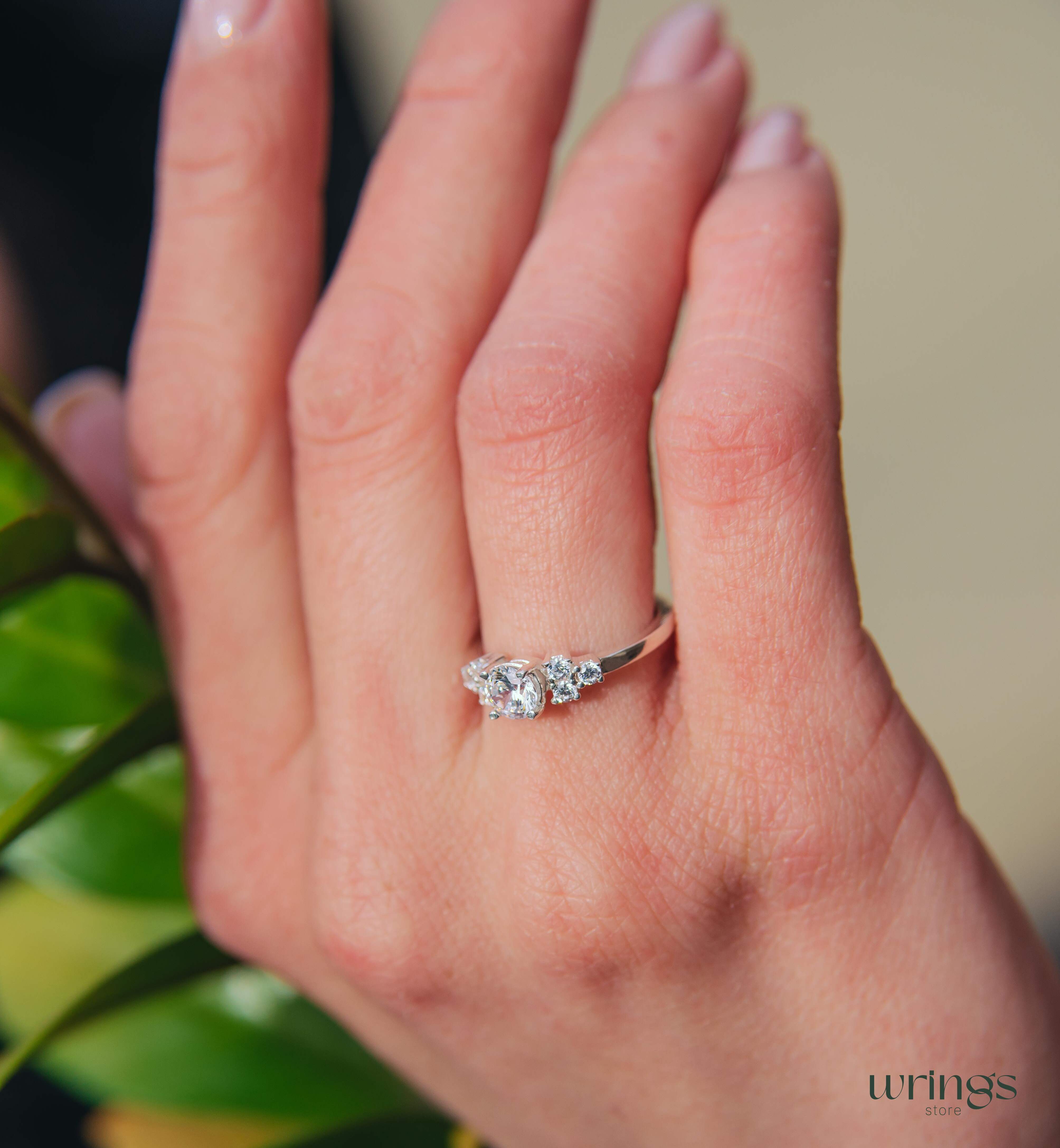 Round Cubic Zirconia Cluster Engagement Ring in 925 Silver