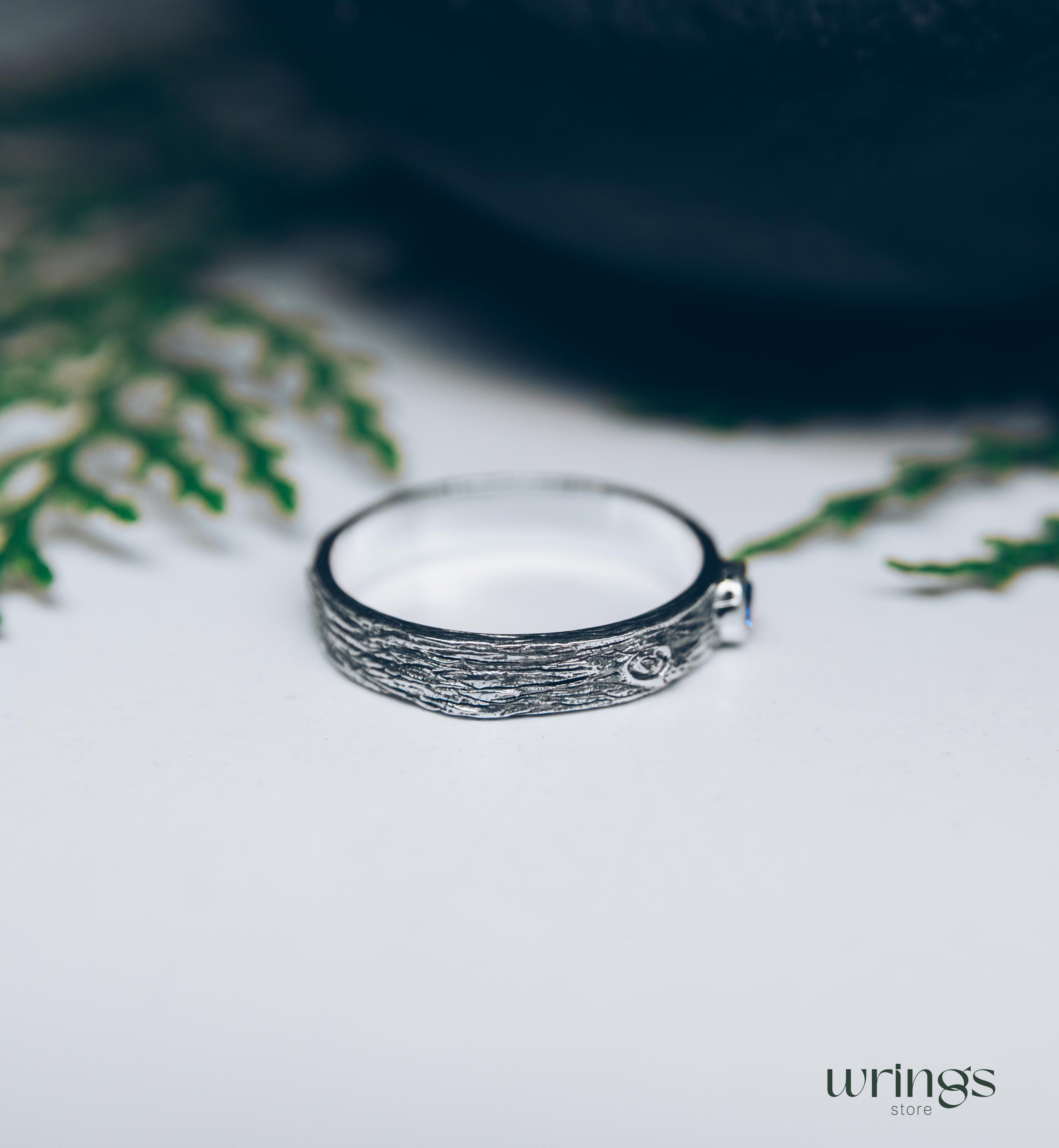 Unique Tree bark Silver Ring with exquisite Blue Sapphire