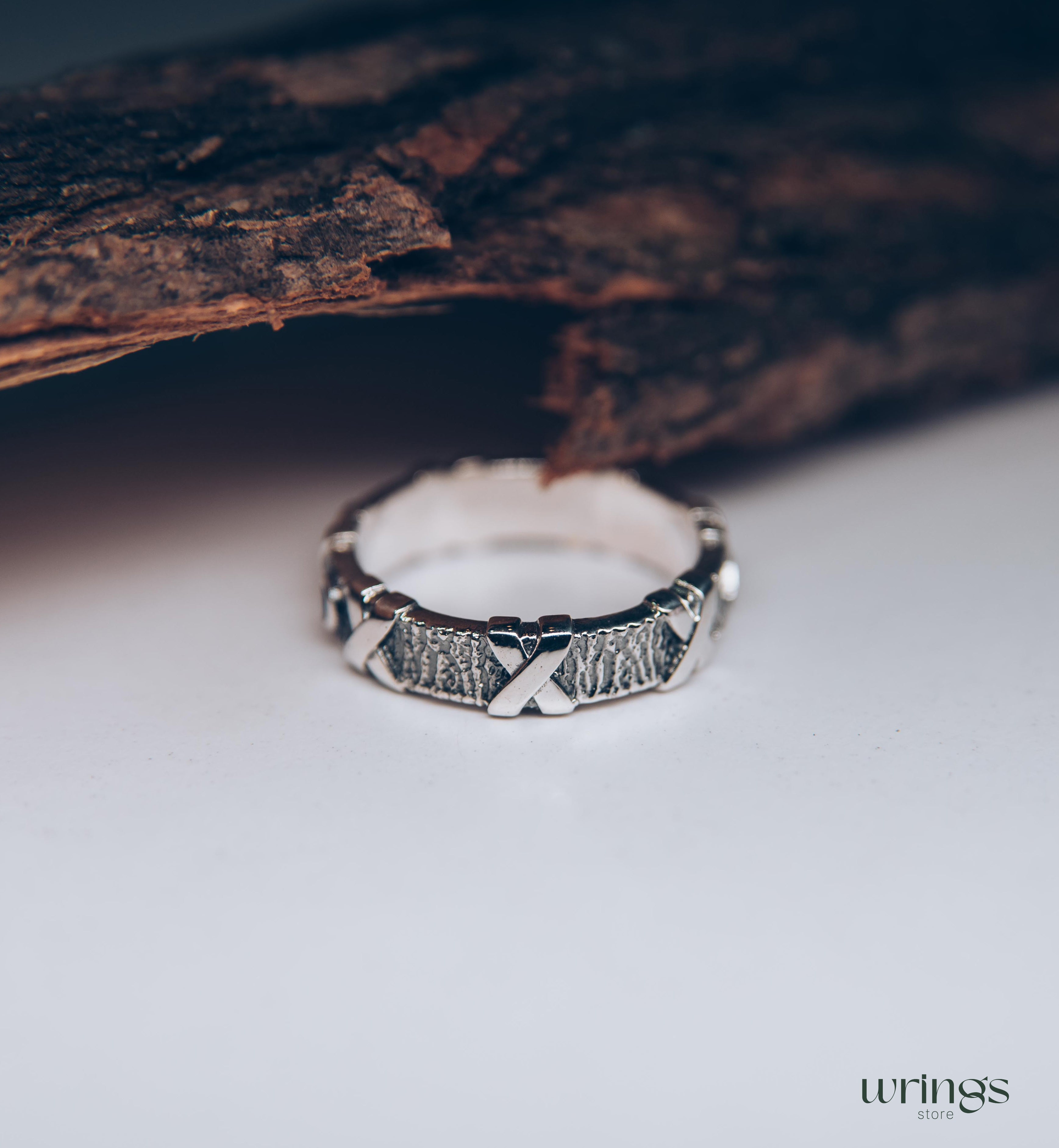 Nature Silver Band Ring with Cross & Natural Sapphire