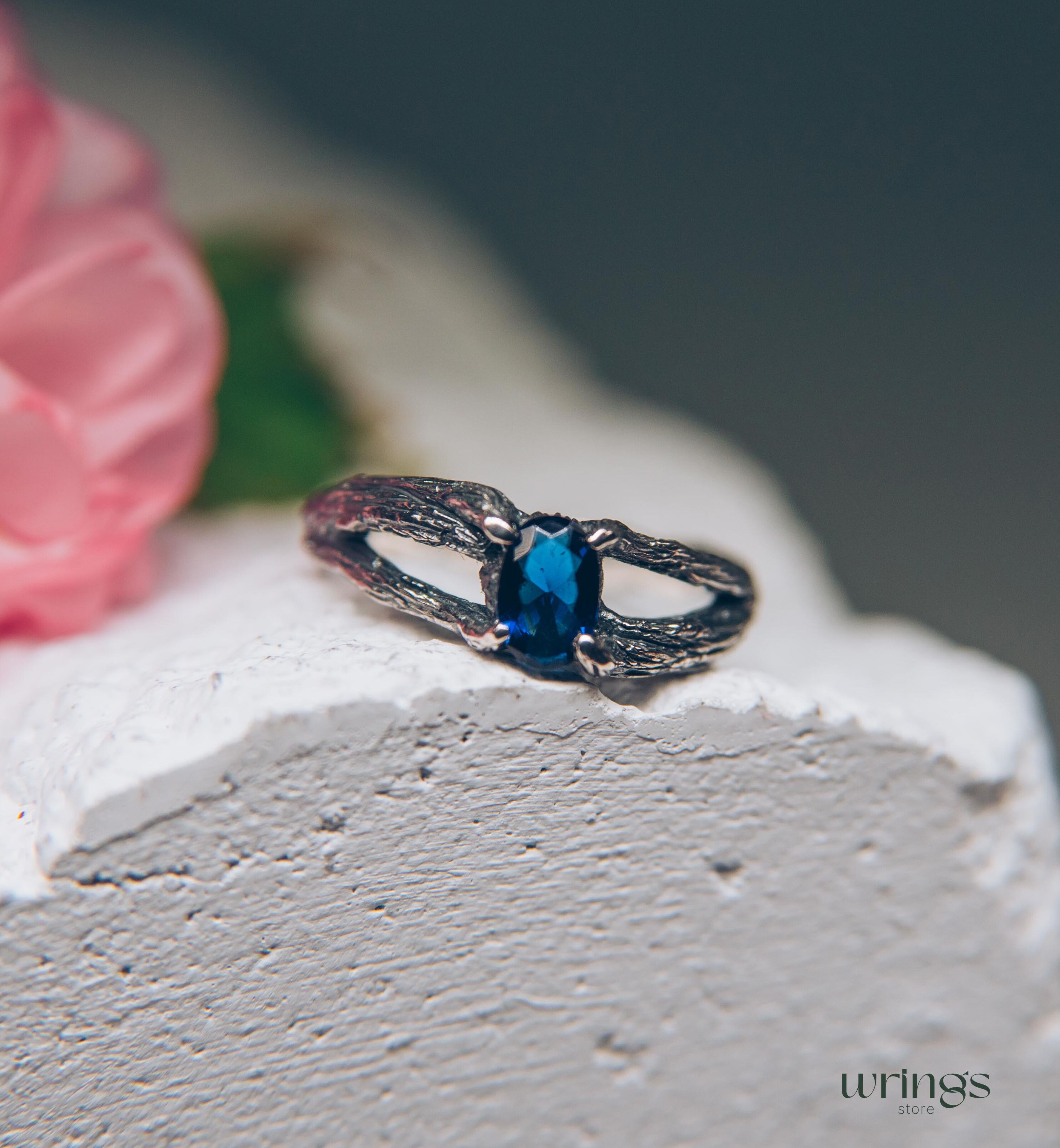 Cute Split Shank Double Branch Oval Sapphire Engagement Ring