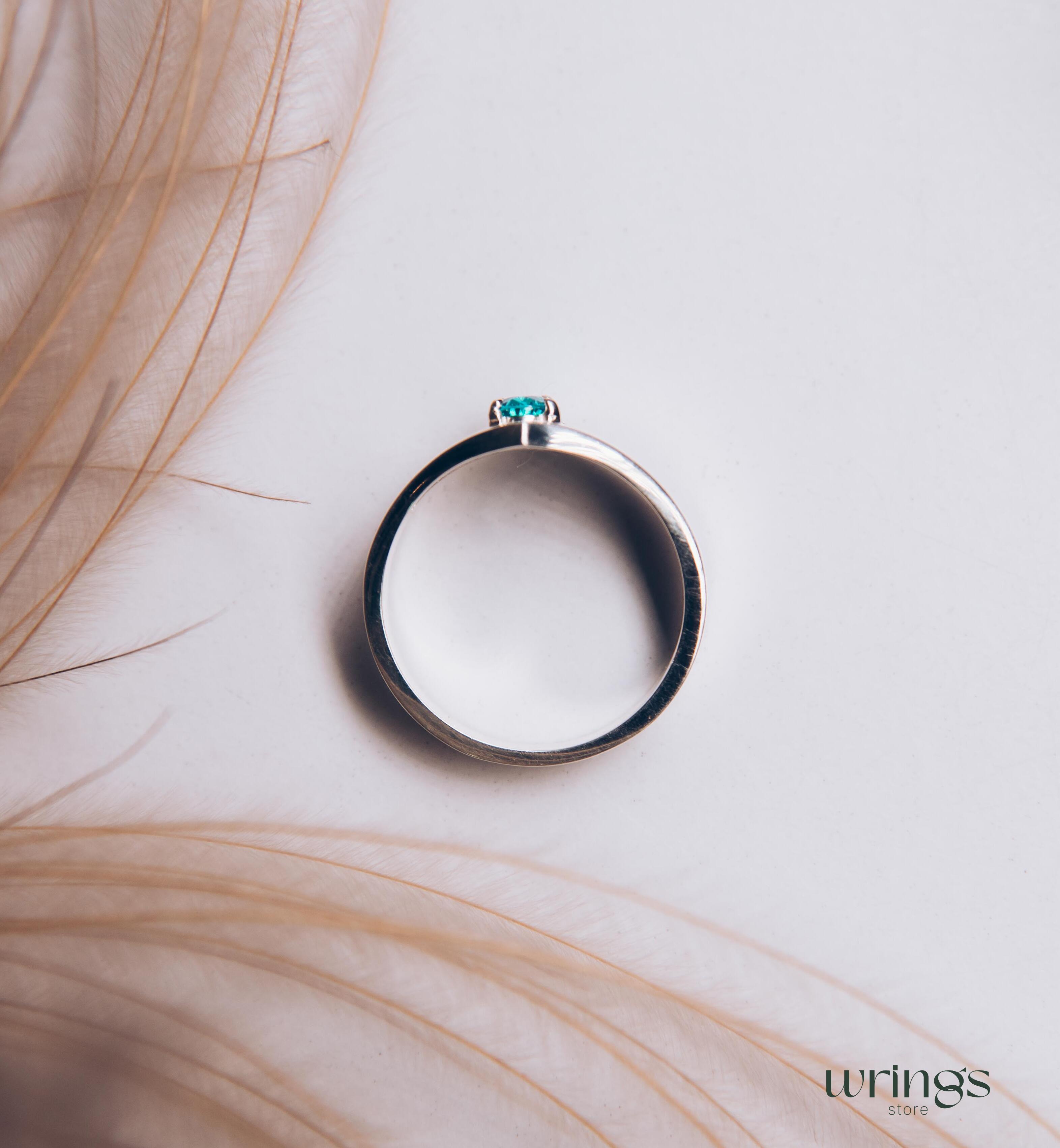 Double V-shaped Cocktail Oval Blue Topaz Ring Silver