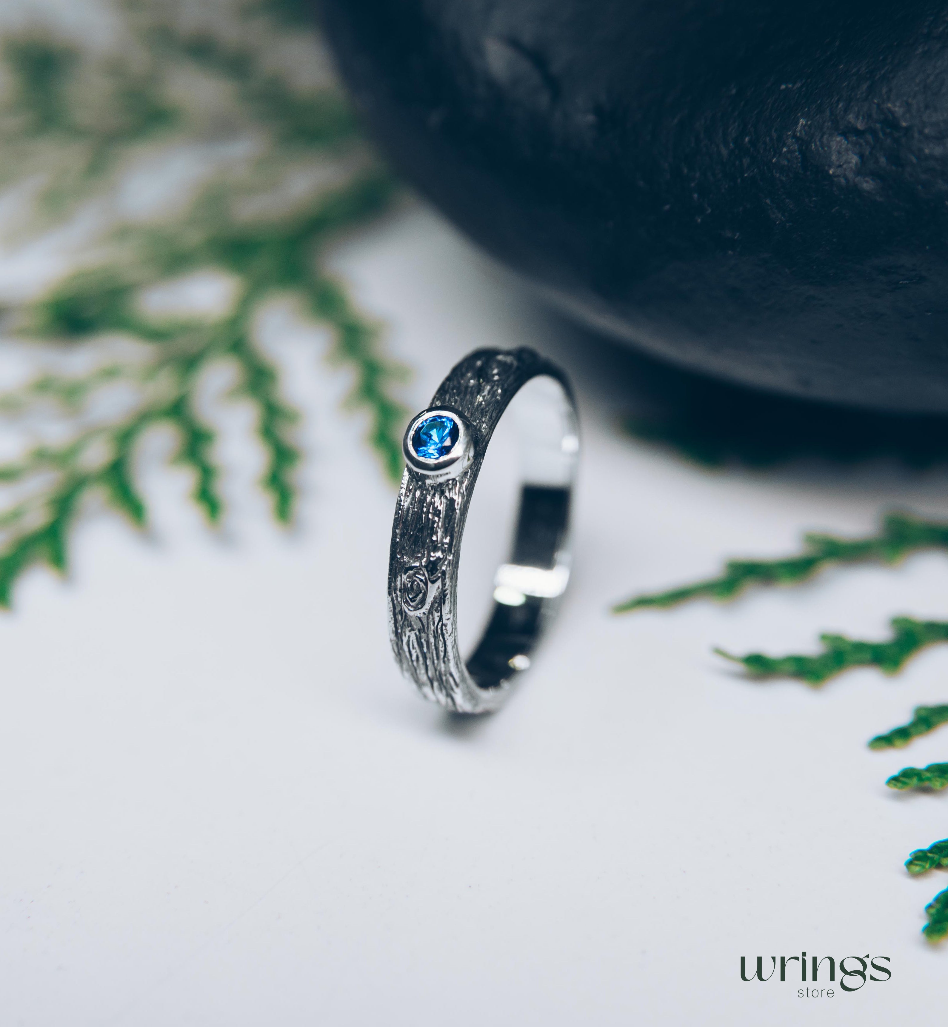 Unique Tree bark Silver Ring with exquisite Blue Sapphire