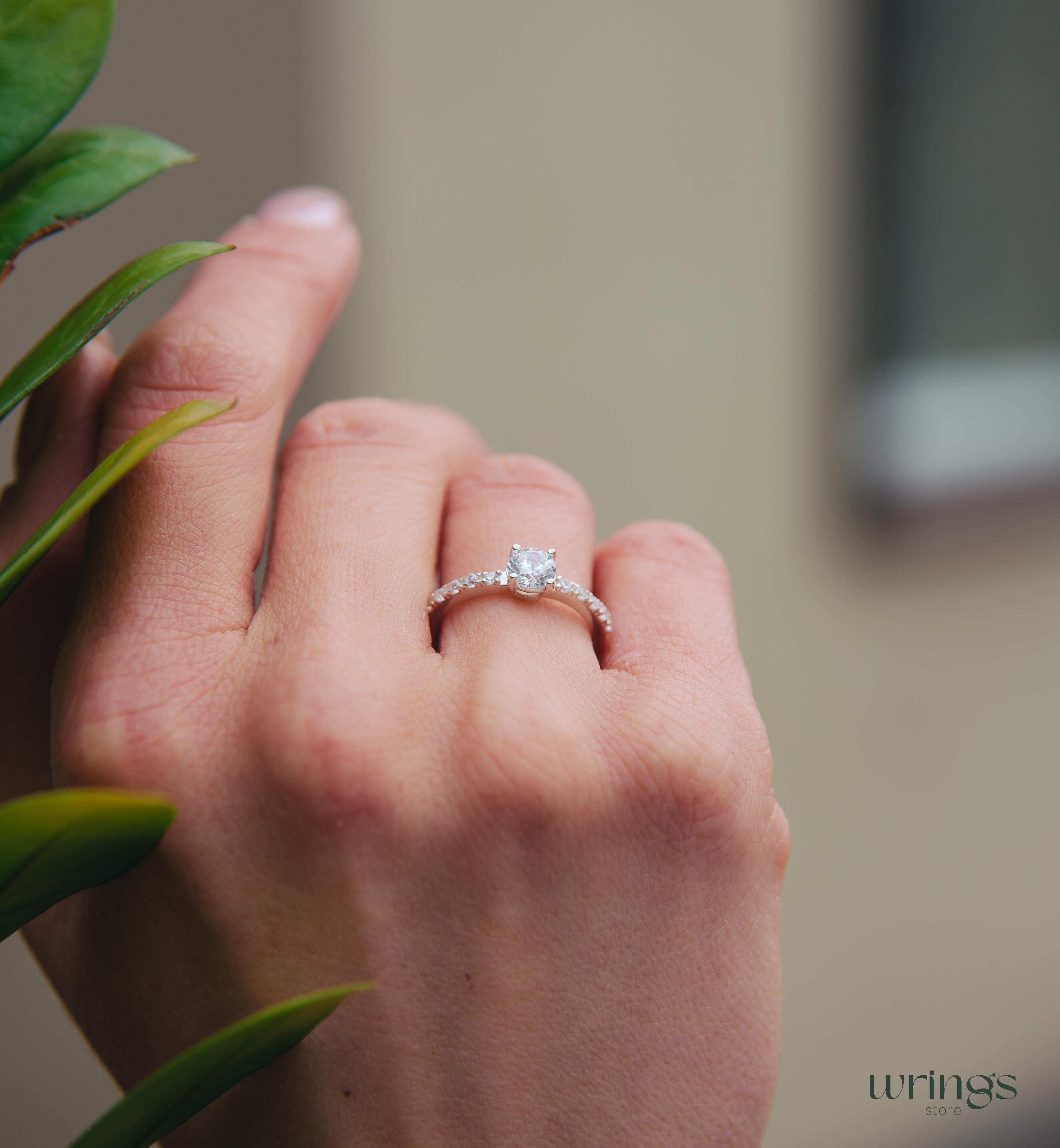 Big Round Cubic Zirconia Engagement ring with Accents