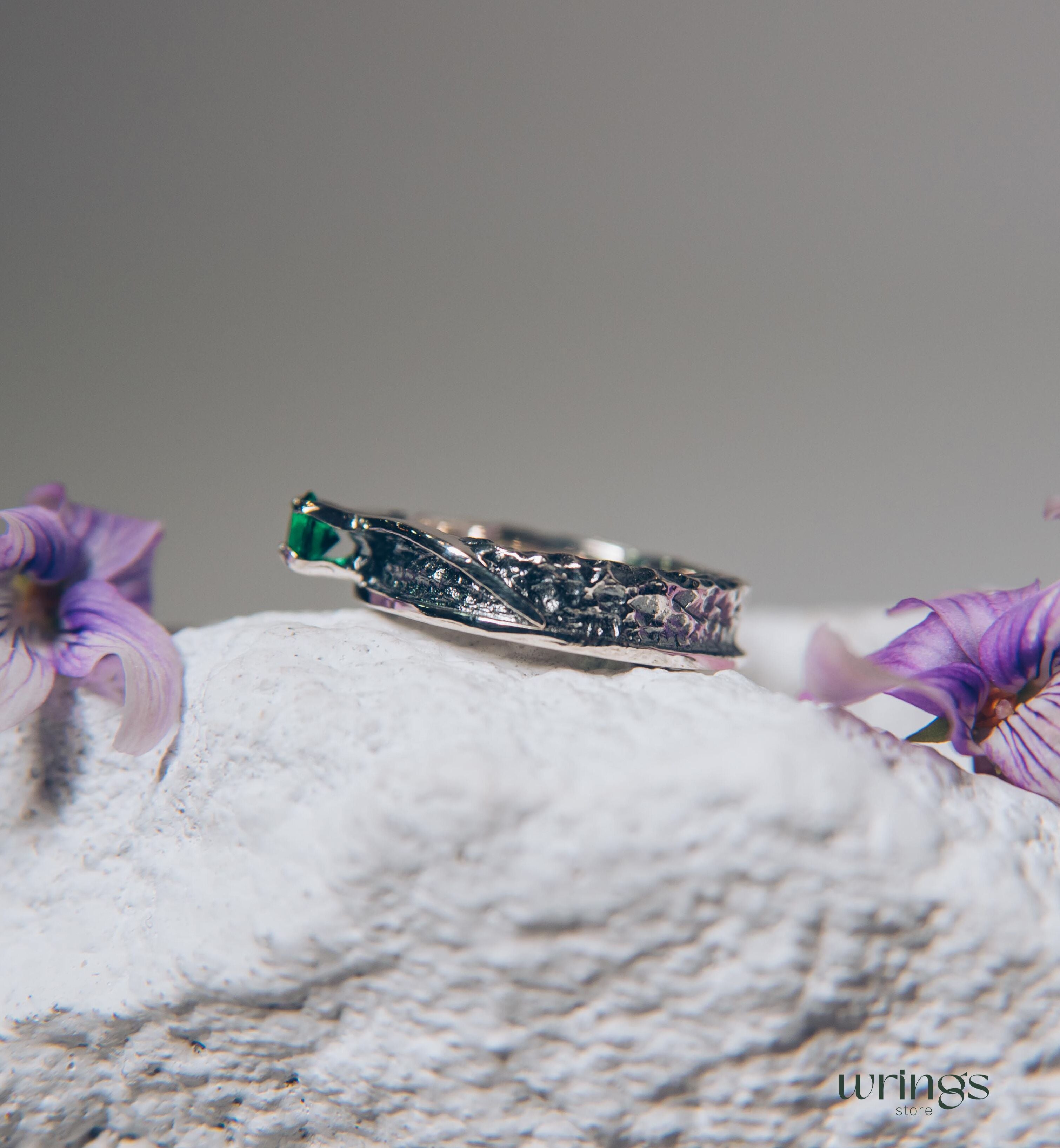 Avant garde Silver Hammered Engagement Ring with Emerald