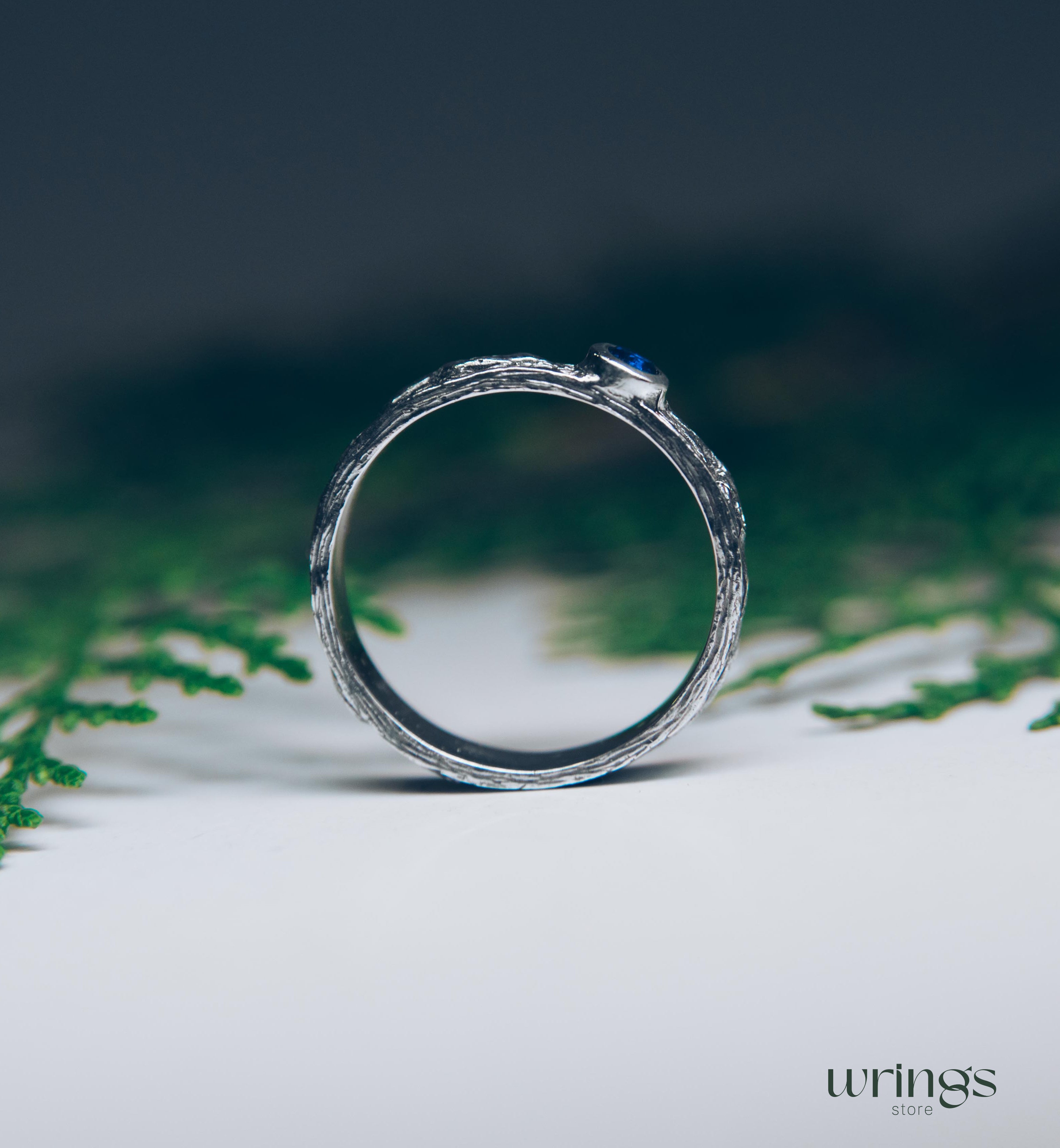 Unique Tree bark Silver Ring with exquisite Blue Sapphire