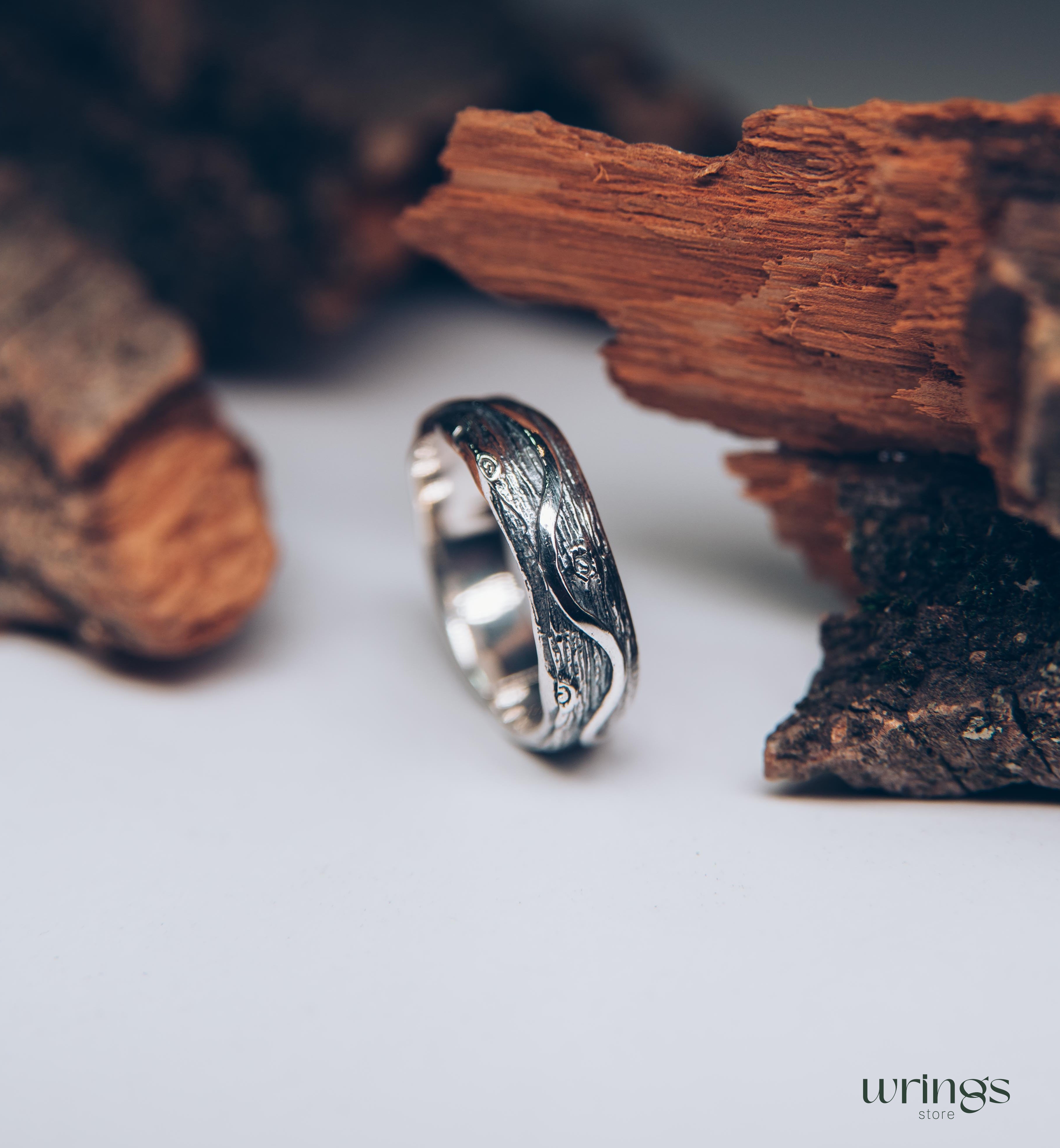 Unique Wavy line & Tree bark Fine Heavy Silver Ring