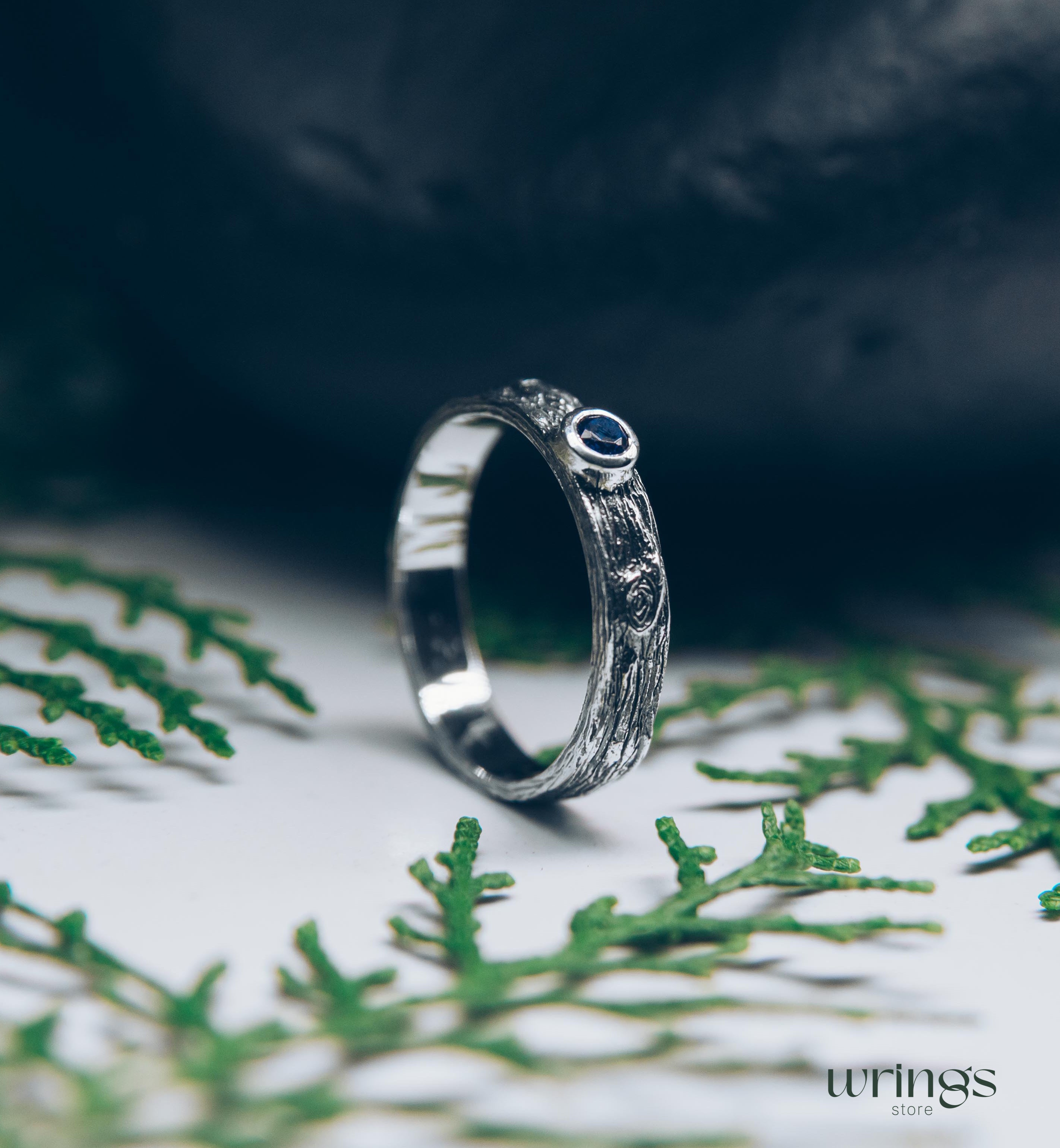 Unique Tree bark Silver Ring with exquisite Blue Sapphire