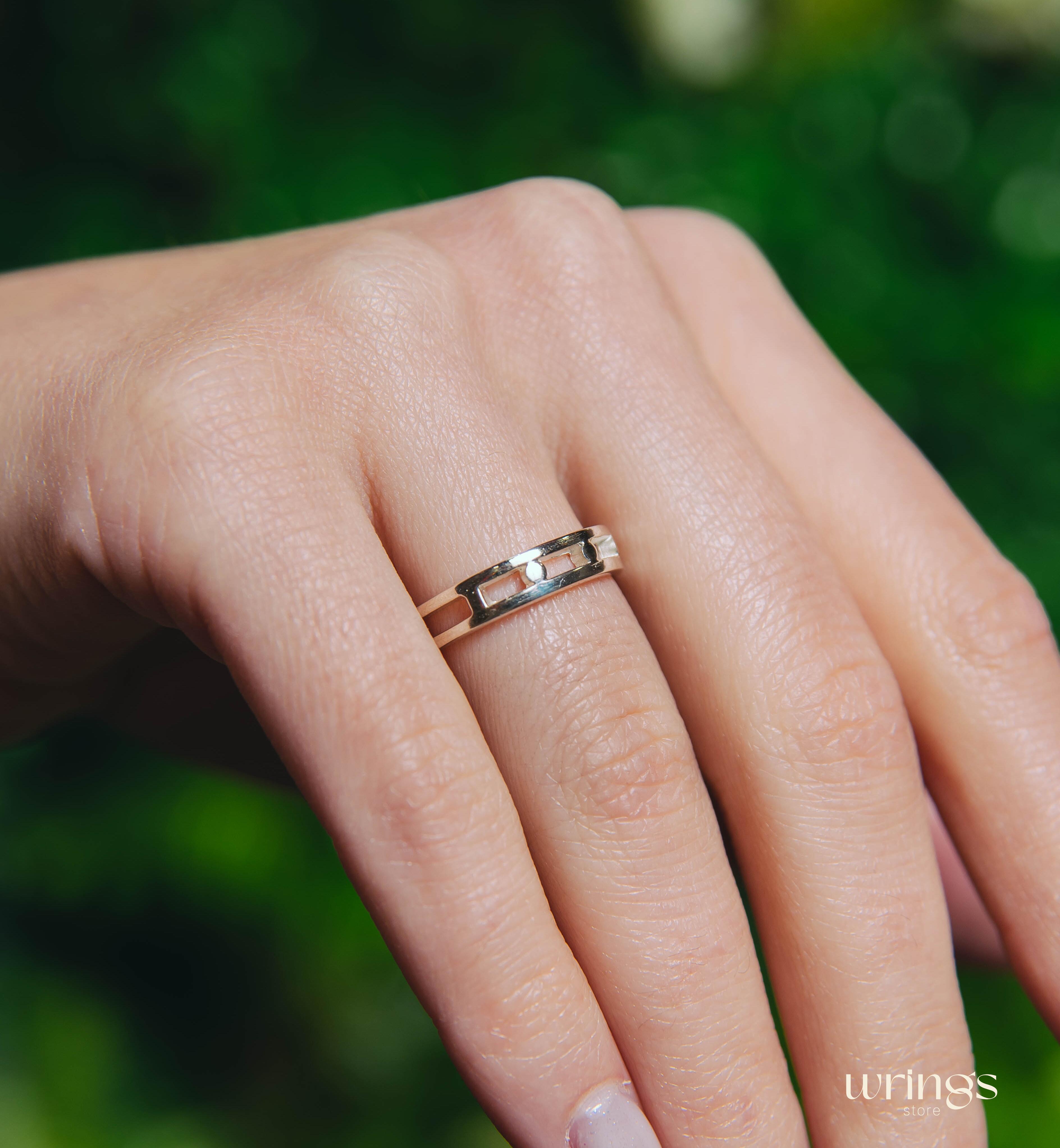 Dot Design Open Wedding Band Silver Minimalist Style