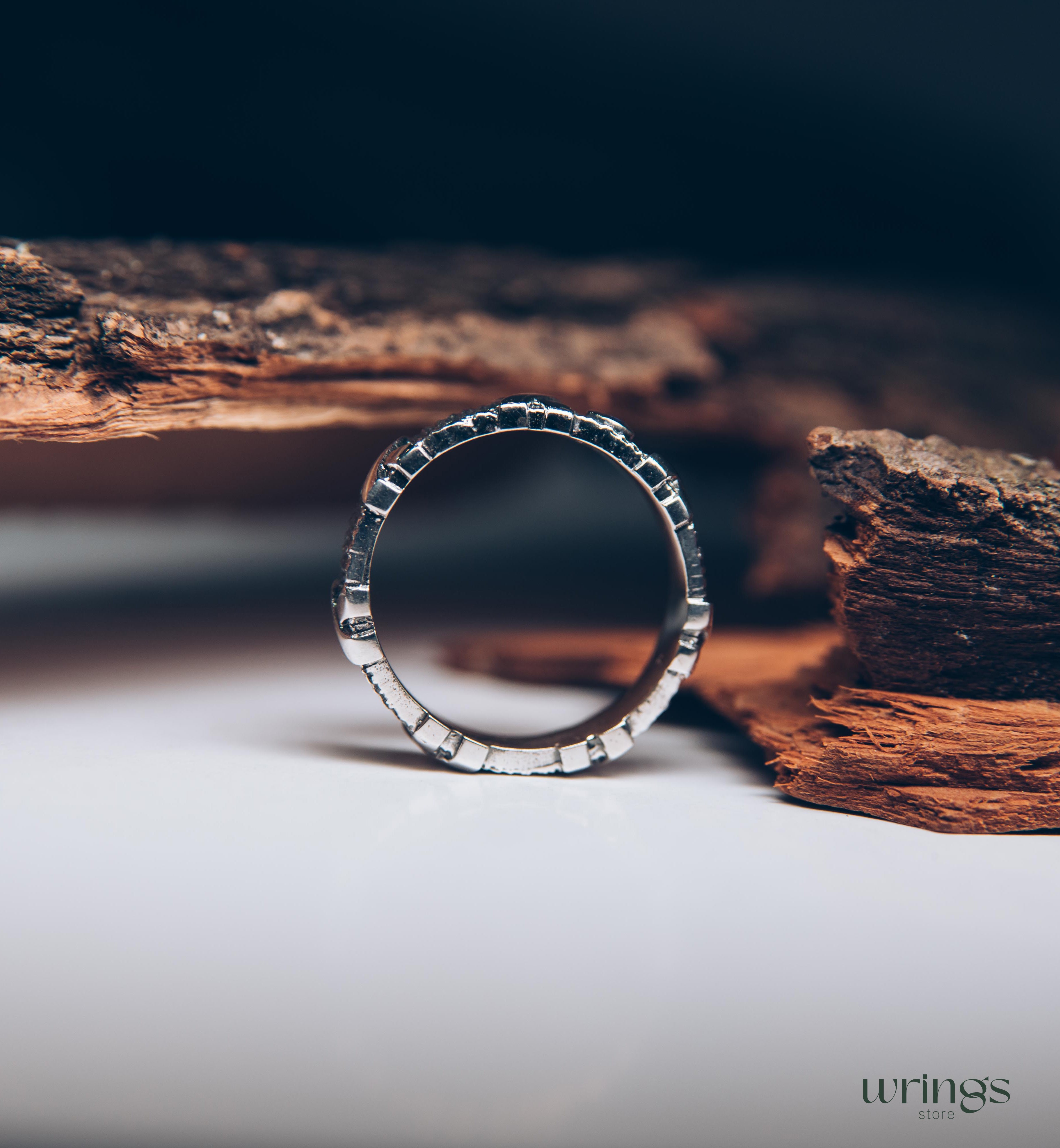 Nature Silver Band Ring with Cross & Natural Sapphire