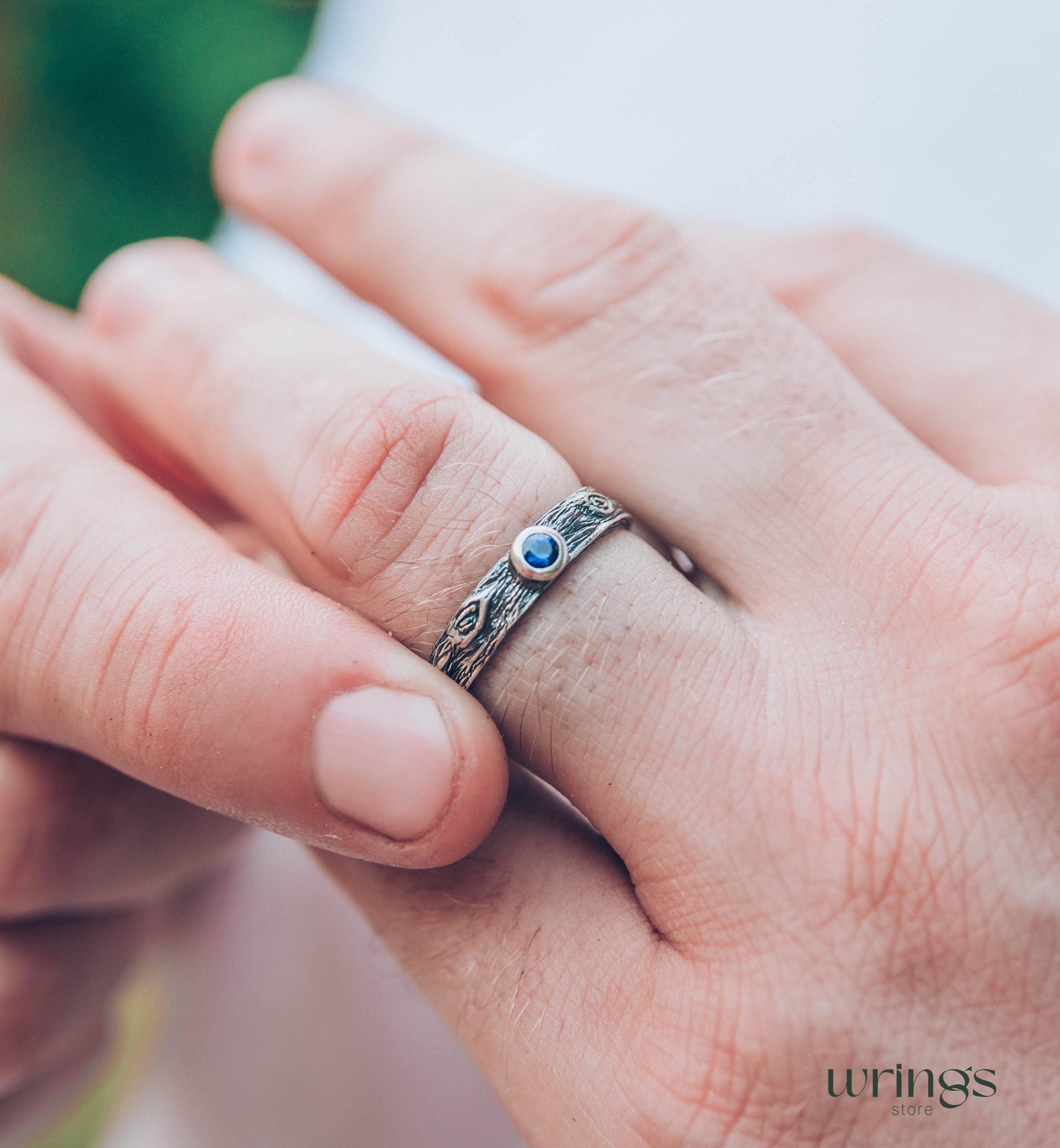 Unique Tree bark Silver Ring with exquisite Blue Sapphire