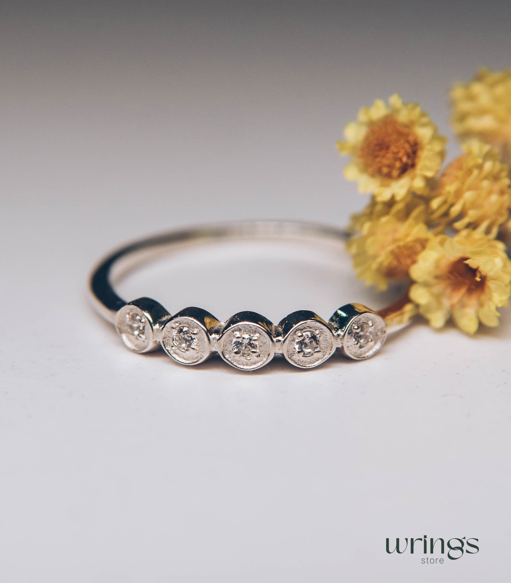Trendy 5 Stones Women's Sterling Silver 925 CZ Ring