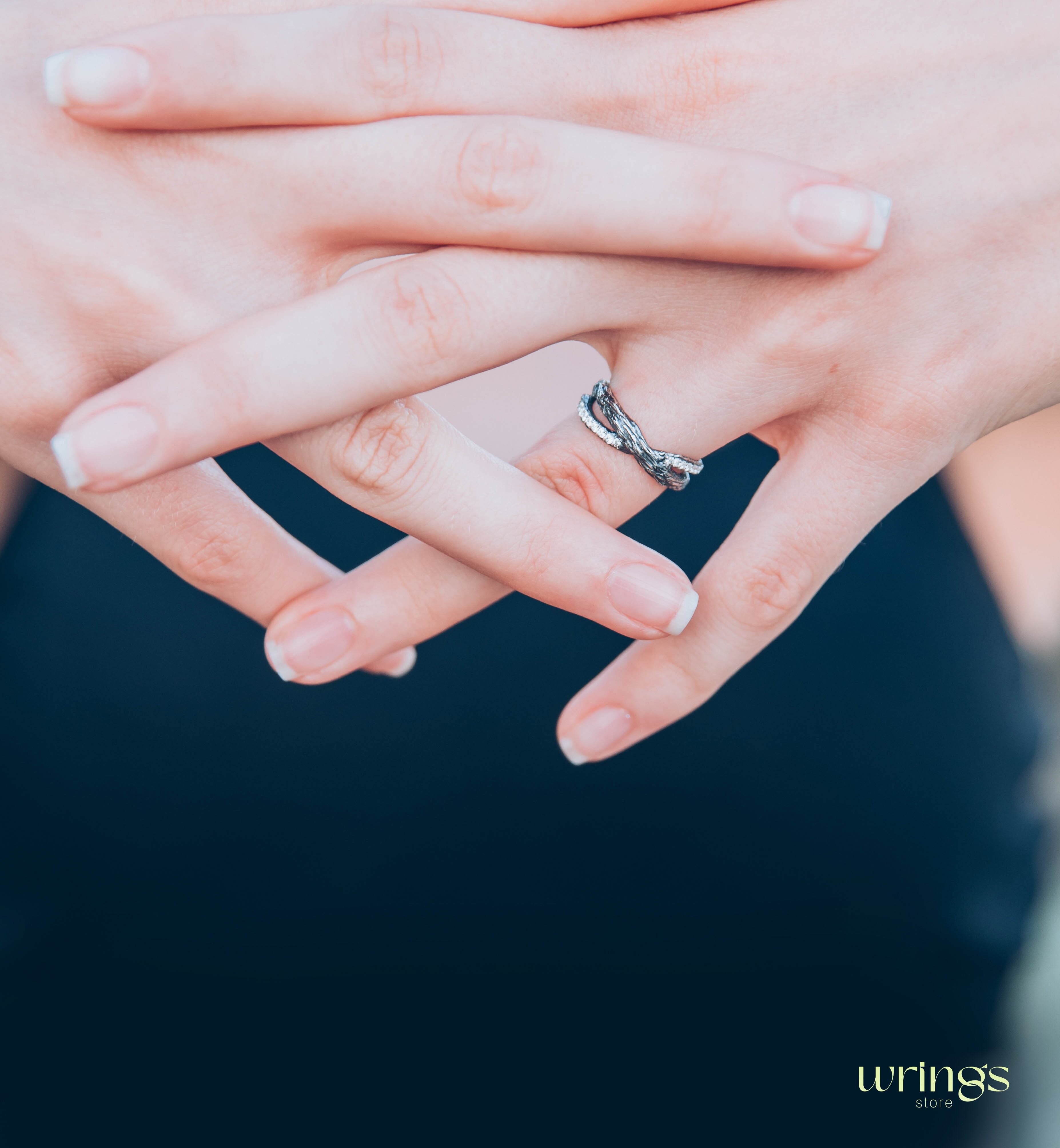 Unusual Branch Criss-Cross Ring with Cubic Zirconia