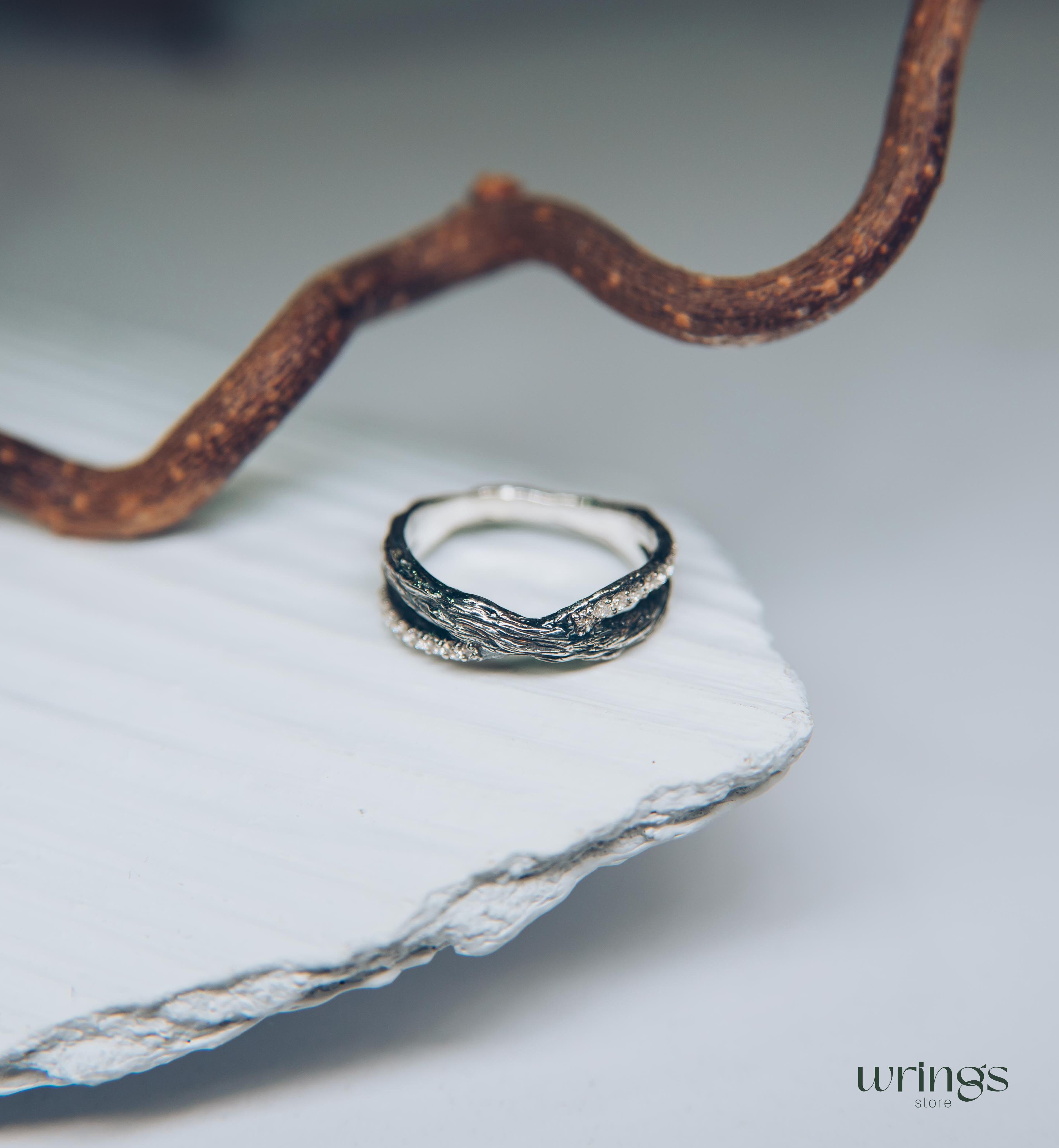Unusual Branch Criss-Cross Ring with Cubic Zirconia