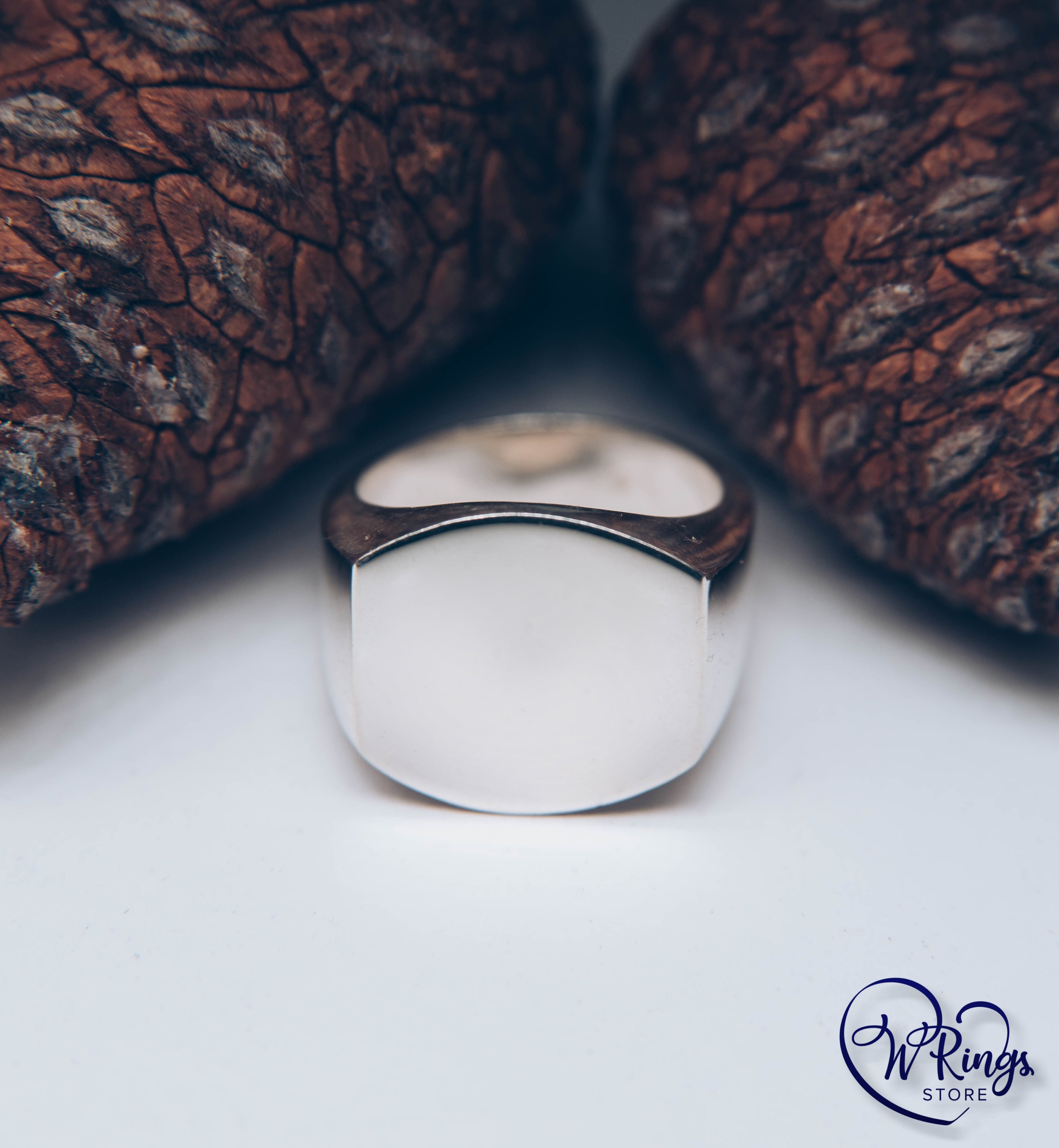 Giant Size Blank Rounded Rectangle Signet Ring in Silver