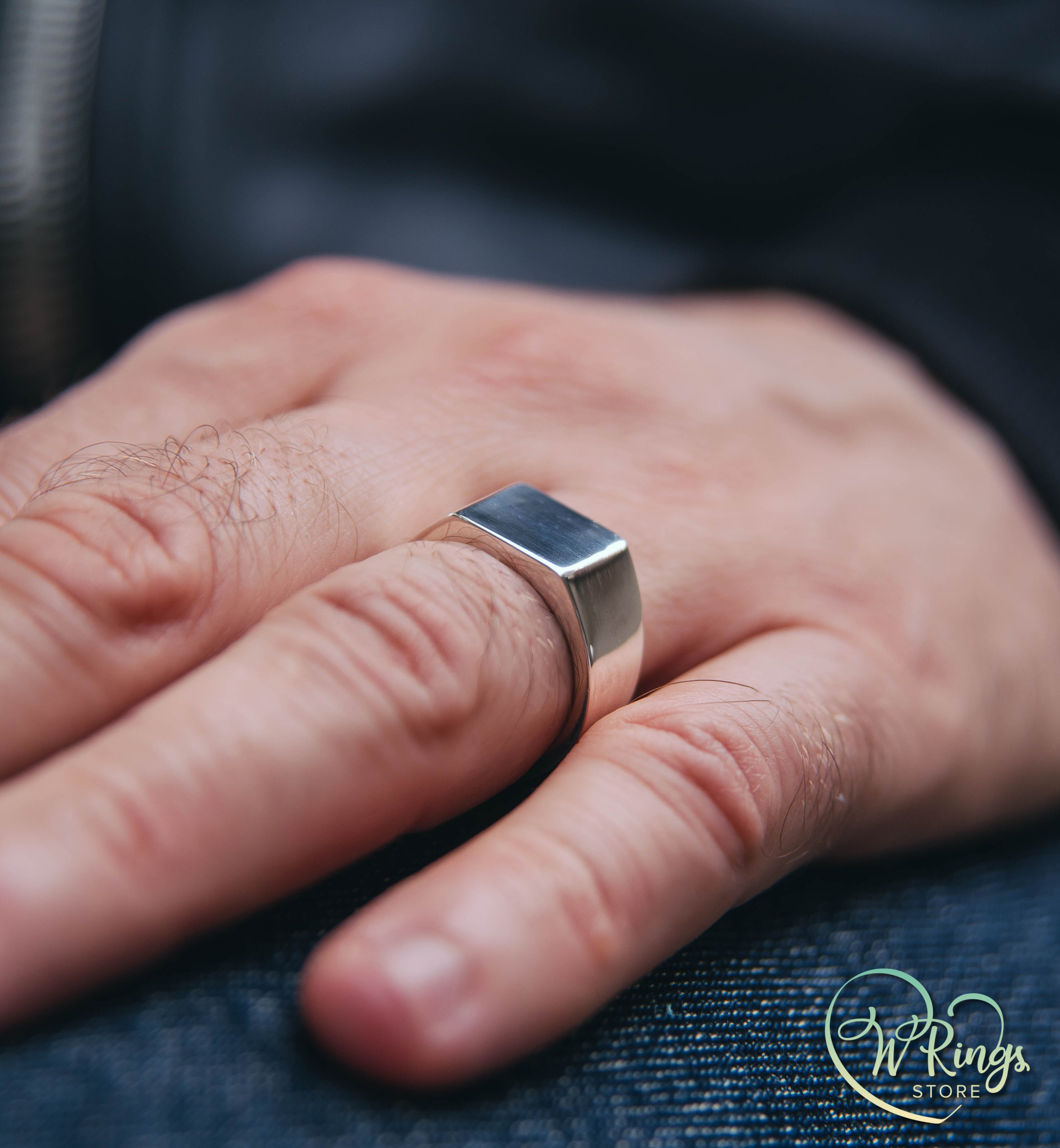 Medium Size Blank Square Signet Ring in Sterling Silver