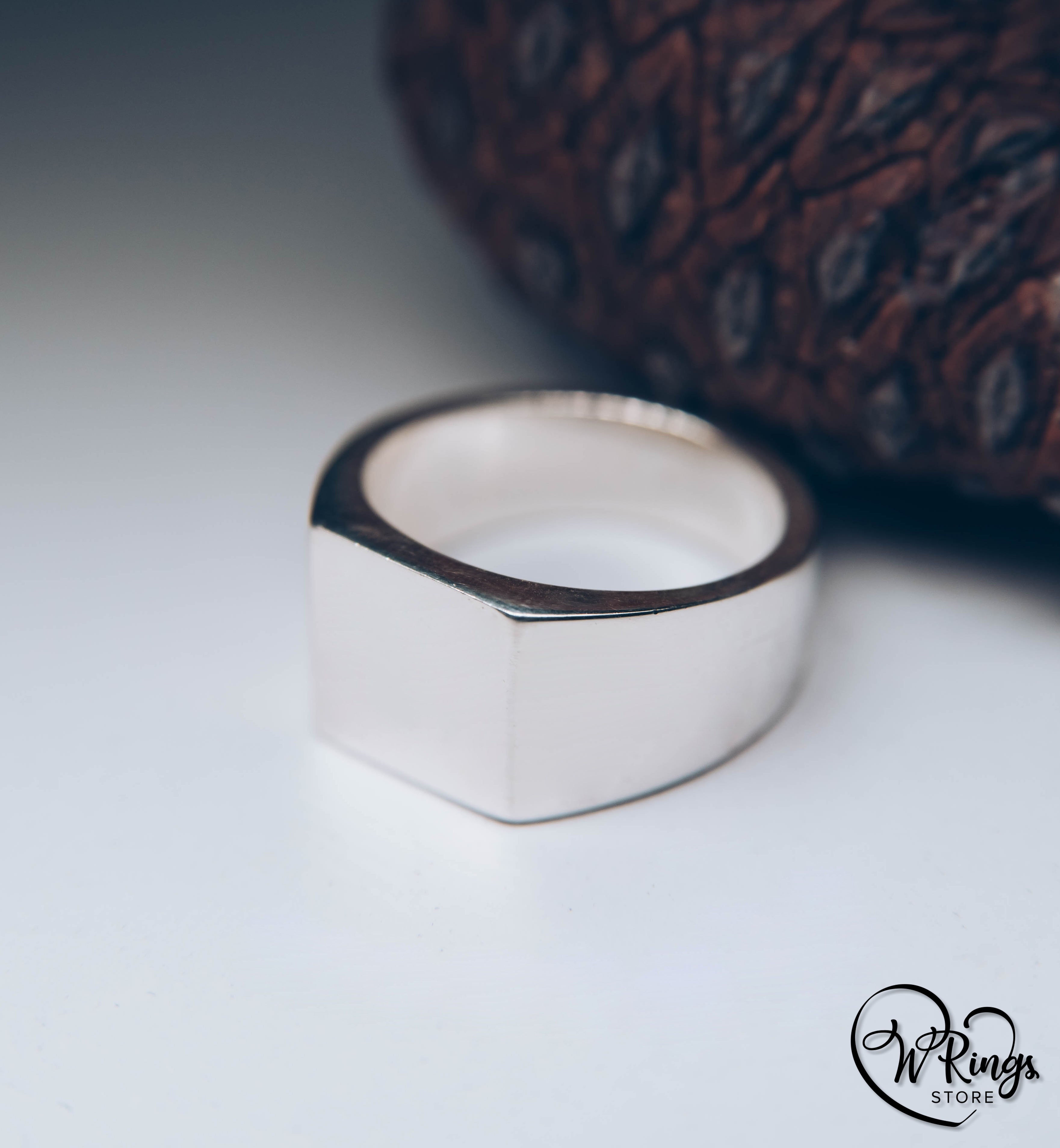 Medium Size Blank Square Signet Ring in Sterling Silver