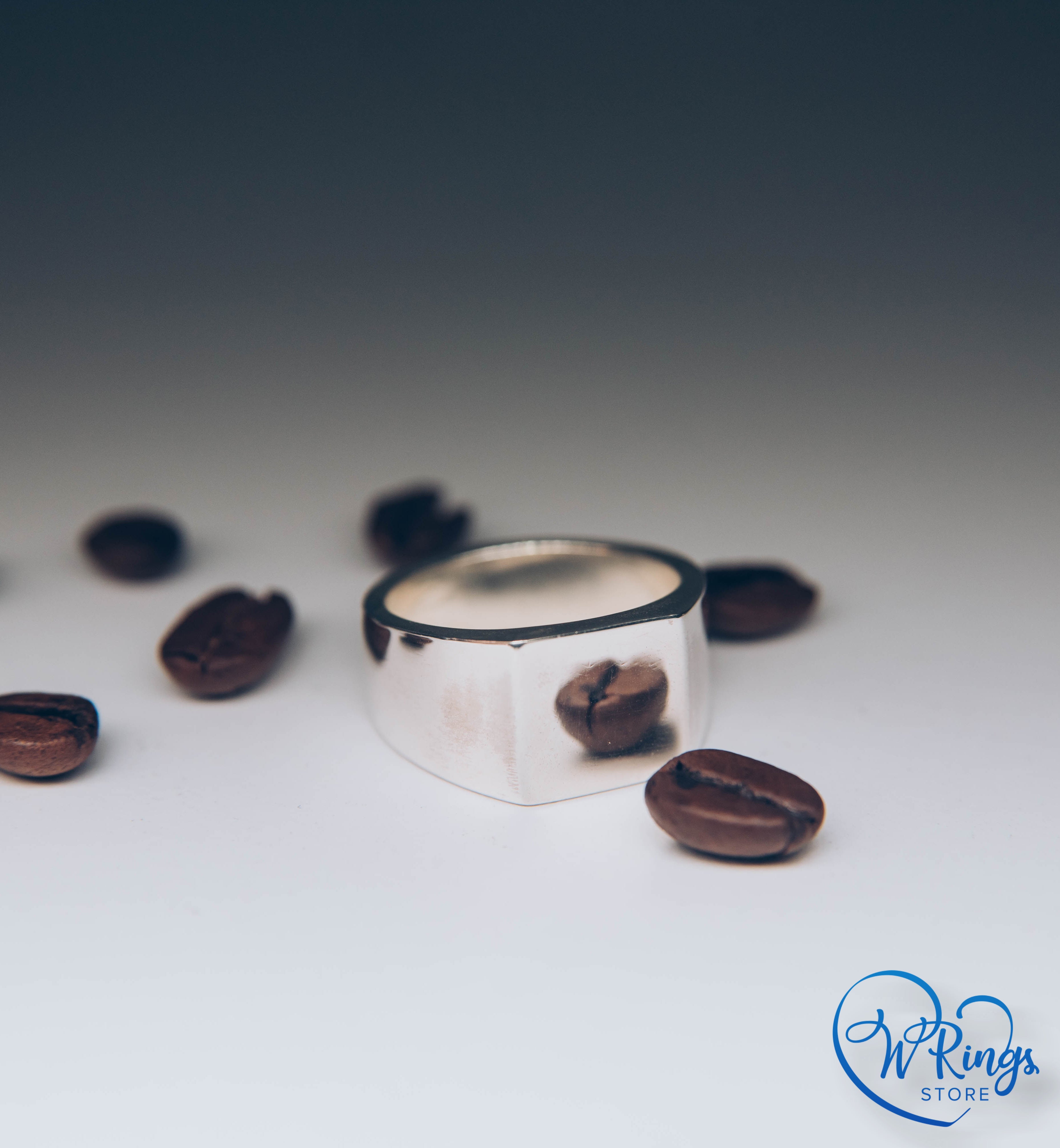 Medium Size Blank Square Signet Ring in Sterling Silver