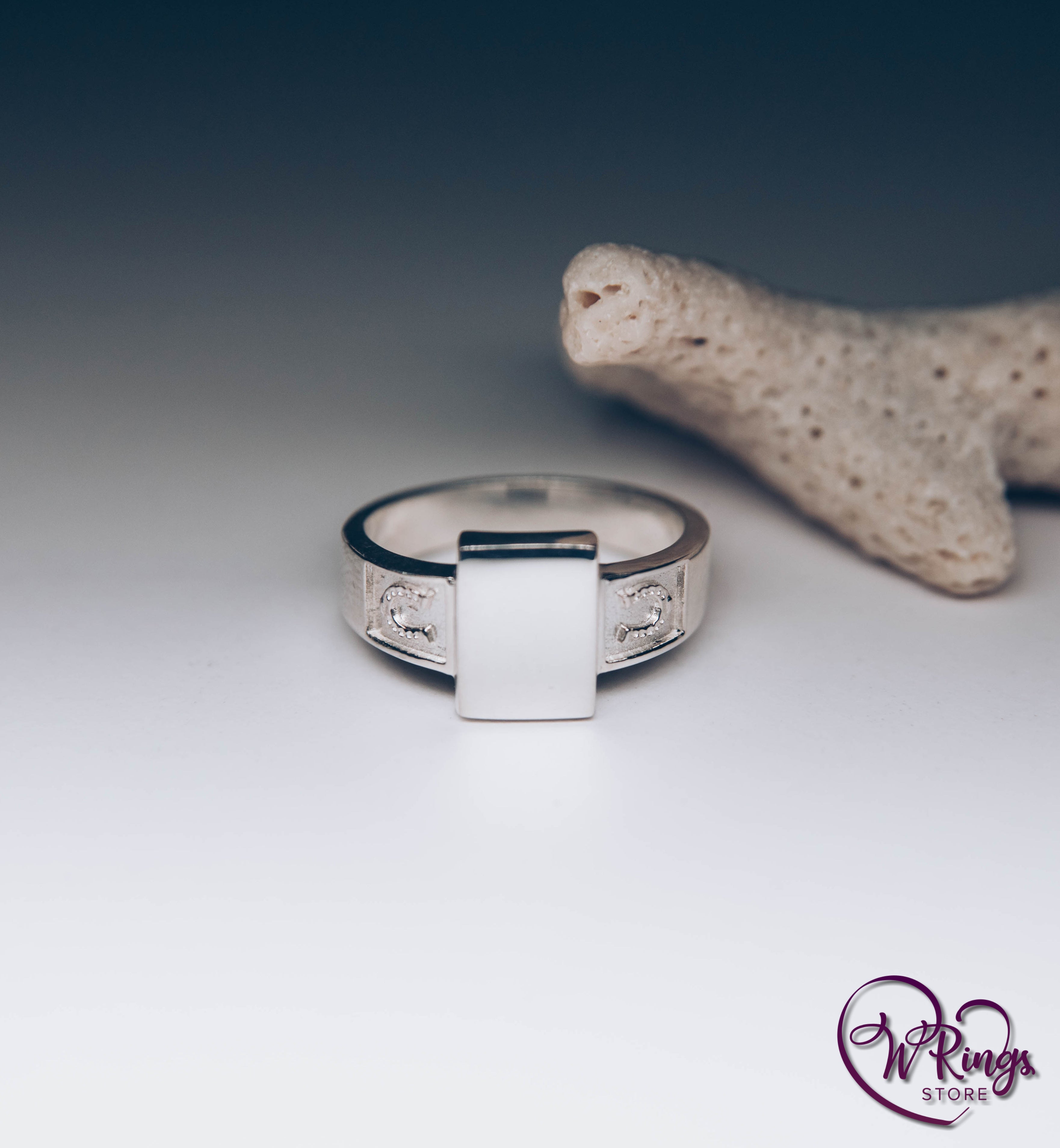 Rectangle shape & Side Horseshoes Silver Plain Signet Ring