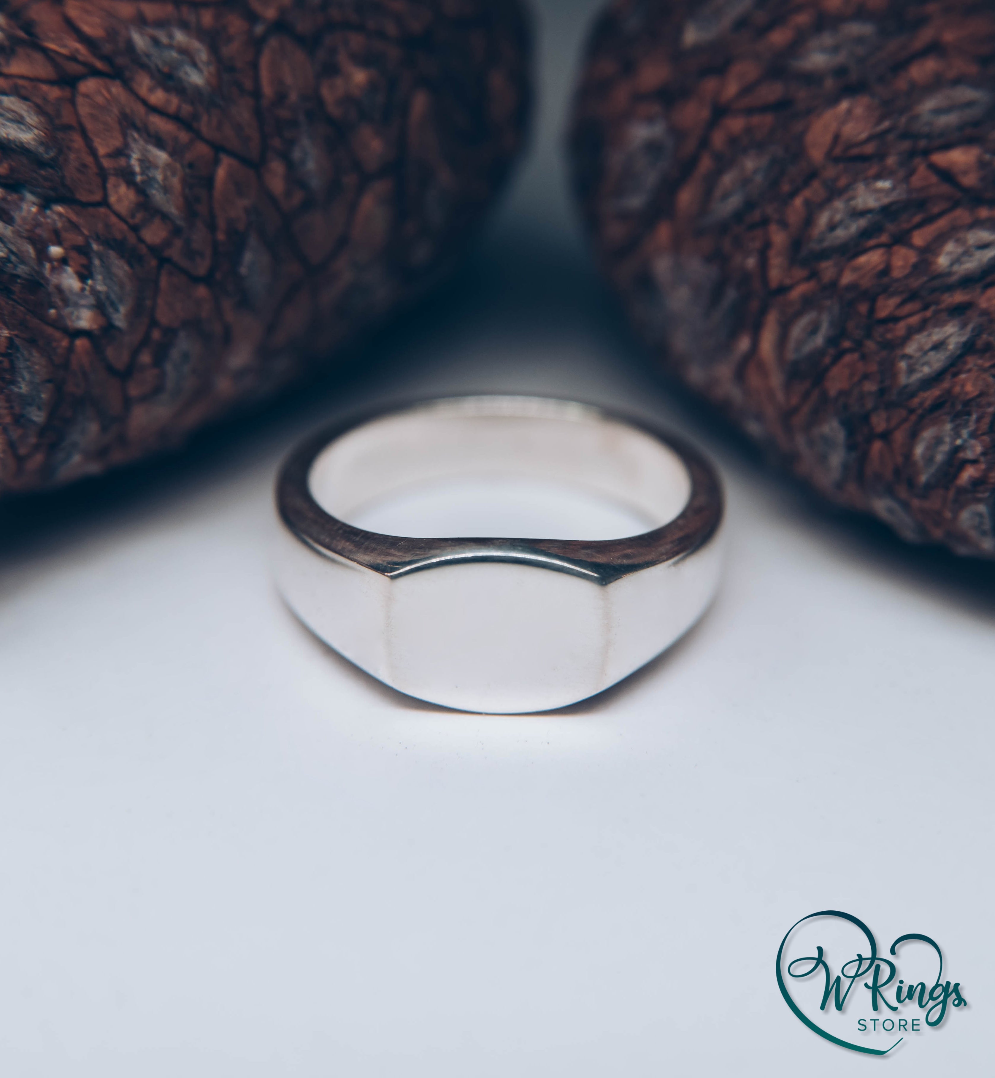 Small Size Blank Rounded Rectangle Signet Ring in Sterling Silver