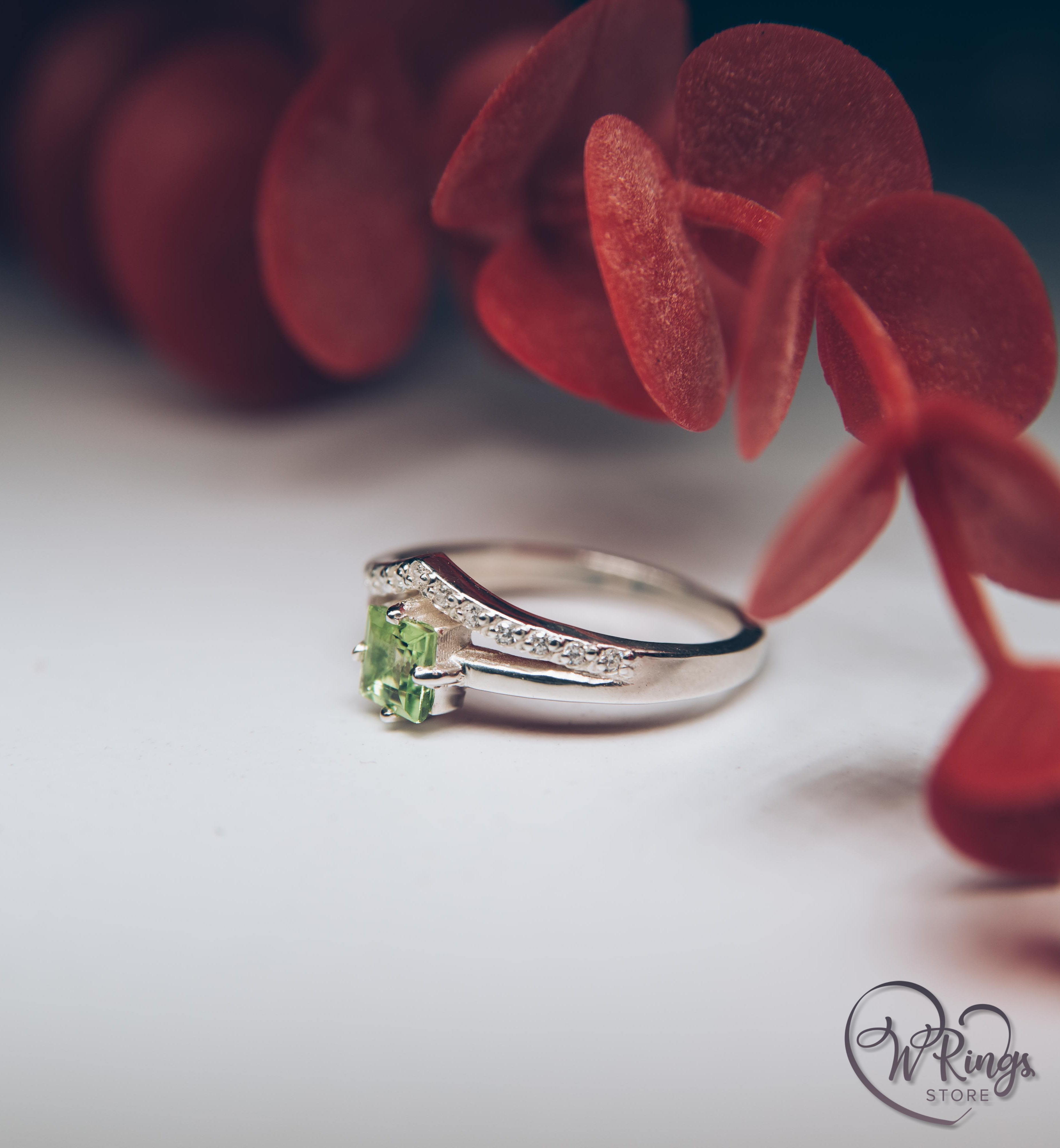 Square Peridot & Split shank Engagement Silver V Ring & Accents