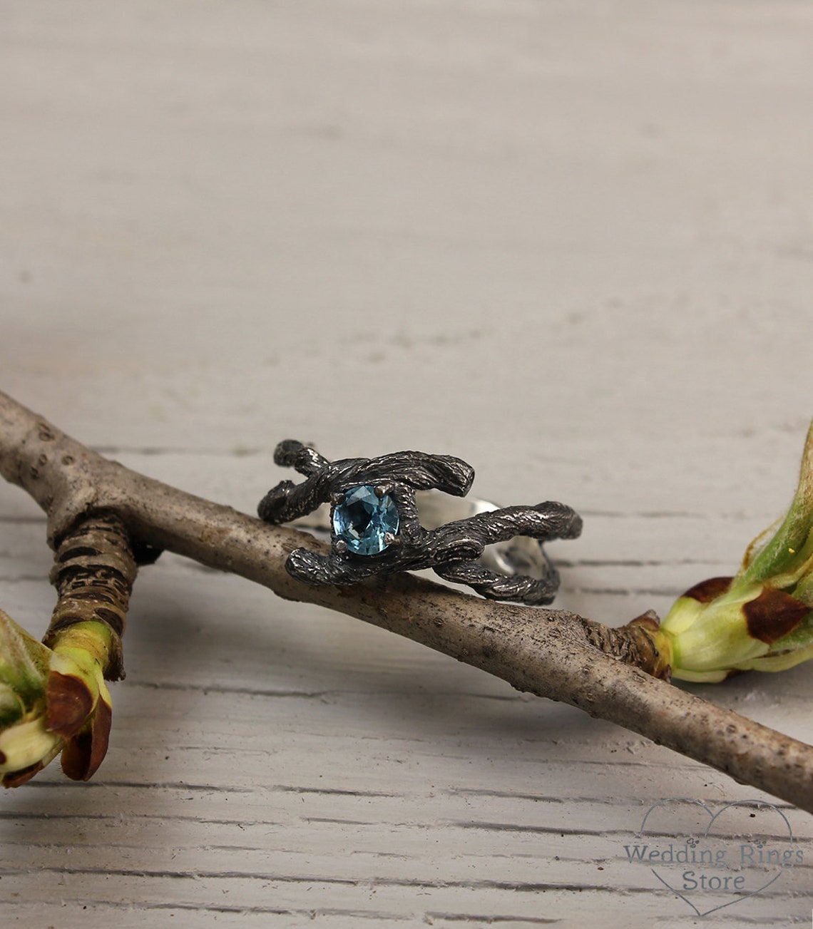 Silver Twisted Branch & Shiny Topaz — Women's Statement Ring