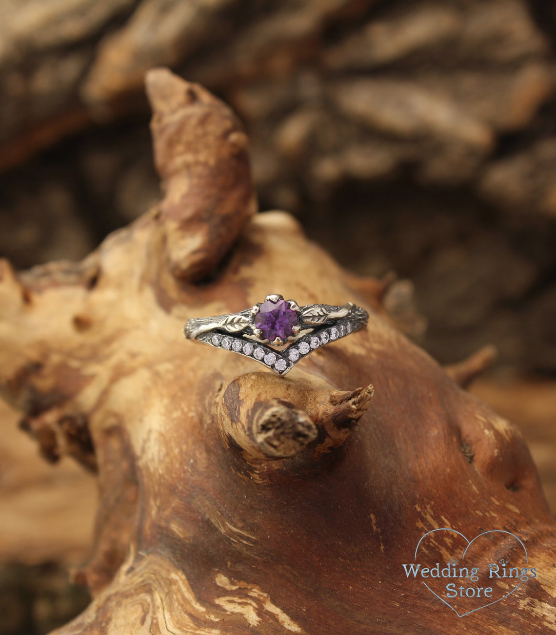 Cute Amethyst Chevron Ring Silver Twig strewn Gems & Leaves