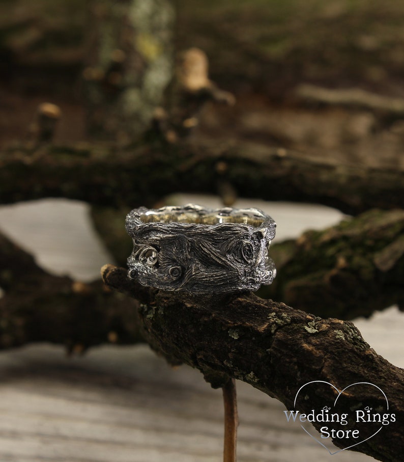 Large Rustic style Silver Tree and Vines Ring