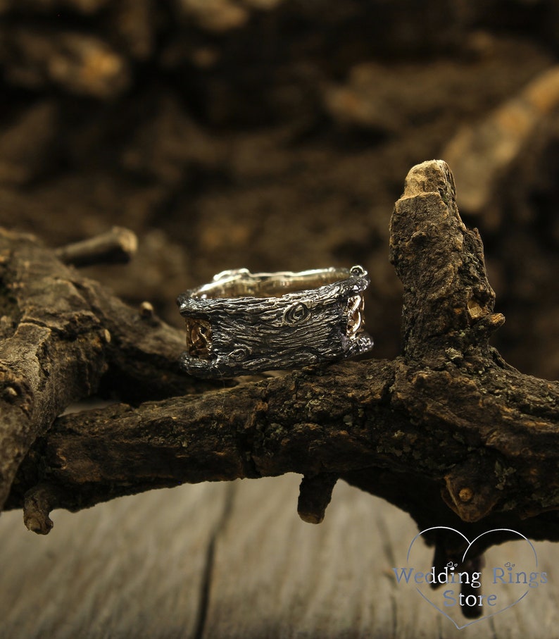 Celtic knot and Tree bark Men's Wedding Band in Mixed Metals