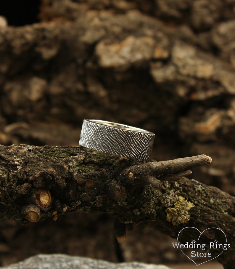 Unique Ribbed texture of Tree bark Silver Men's Rustic Ring