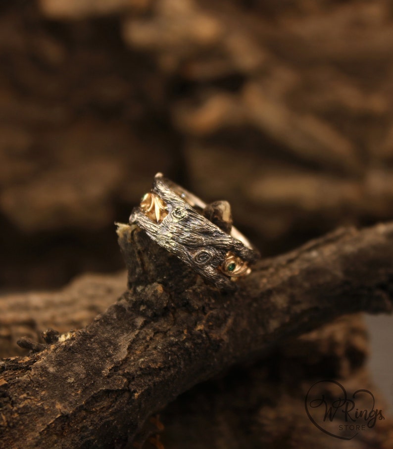 Emeralds in Vines & Tree bark Vintage Style Ring in Mixed metals