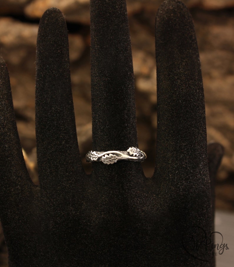 Branch Ring with oak Leaves — Oak leaf Silver Wedding Band