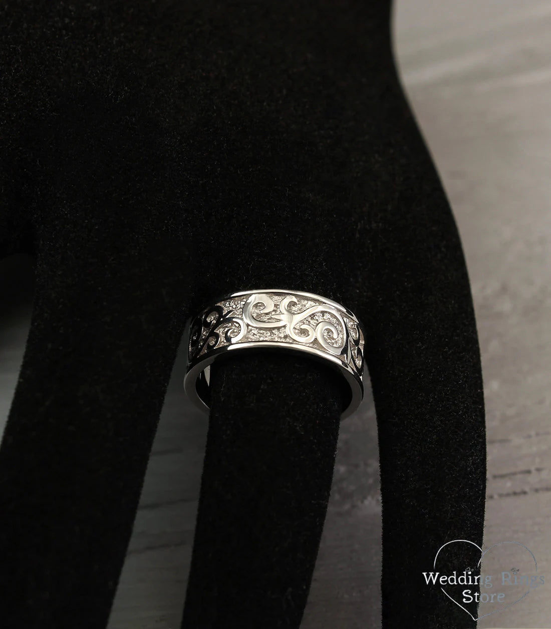 Wide band & Vine Sterling Silver Wedding Band 8mm
