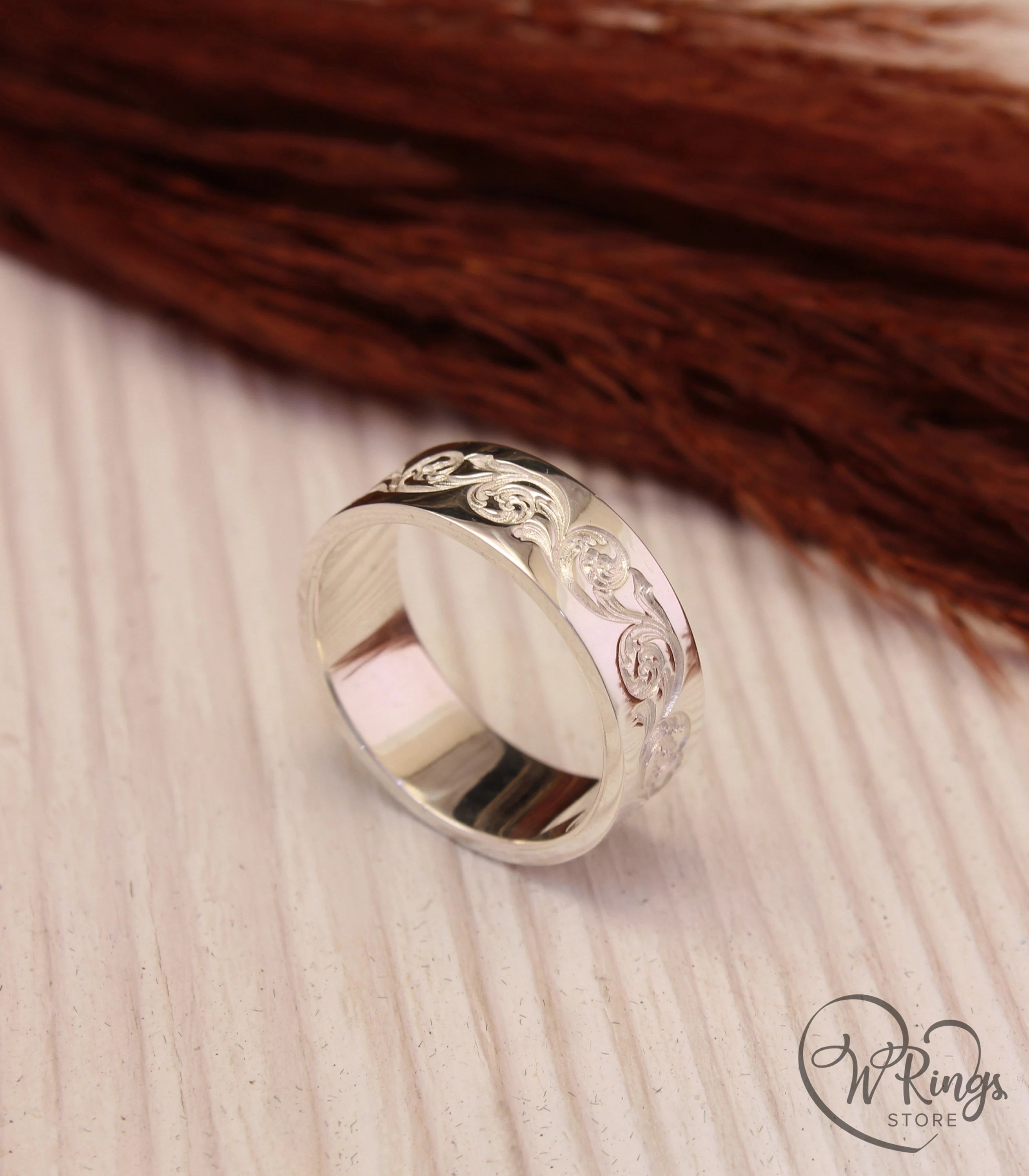 Vintage style Silver Wedding Band with Engraved Vines