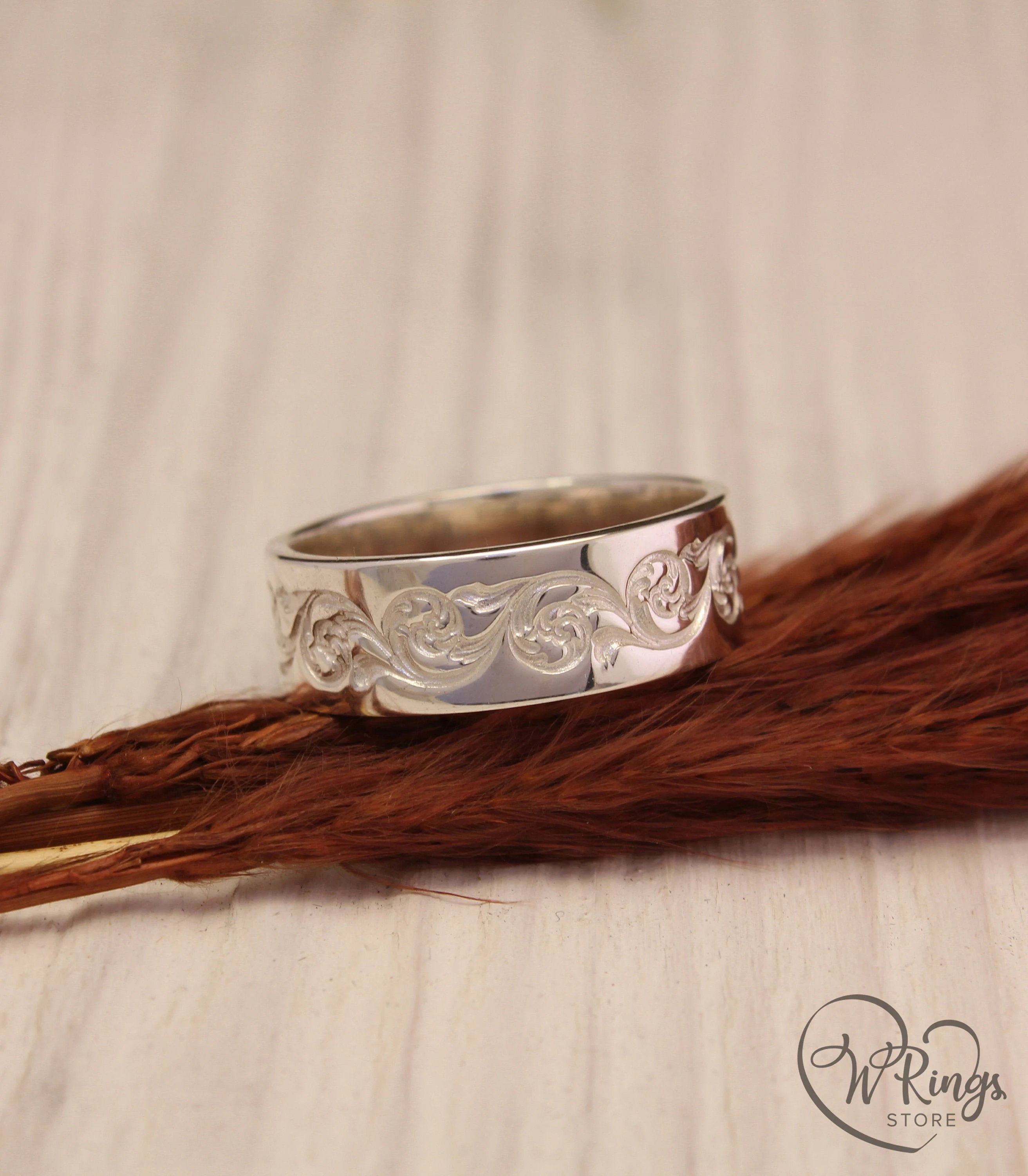 Vintage style Silver Wedding Band with Engraved Vines