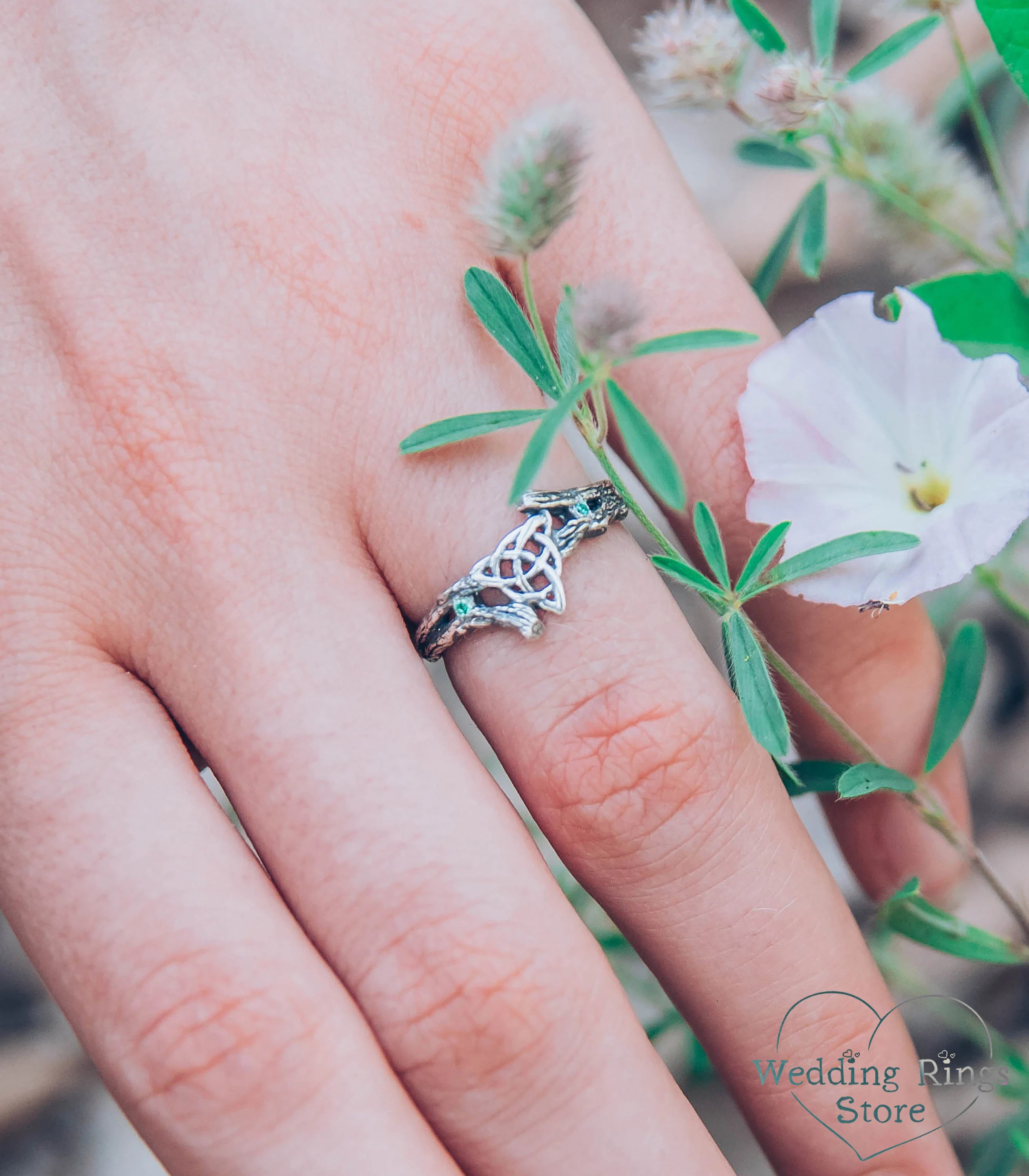Celtic Triquetra & Emerald Silver Tiny Branch Ring