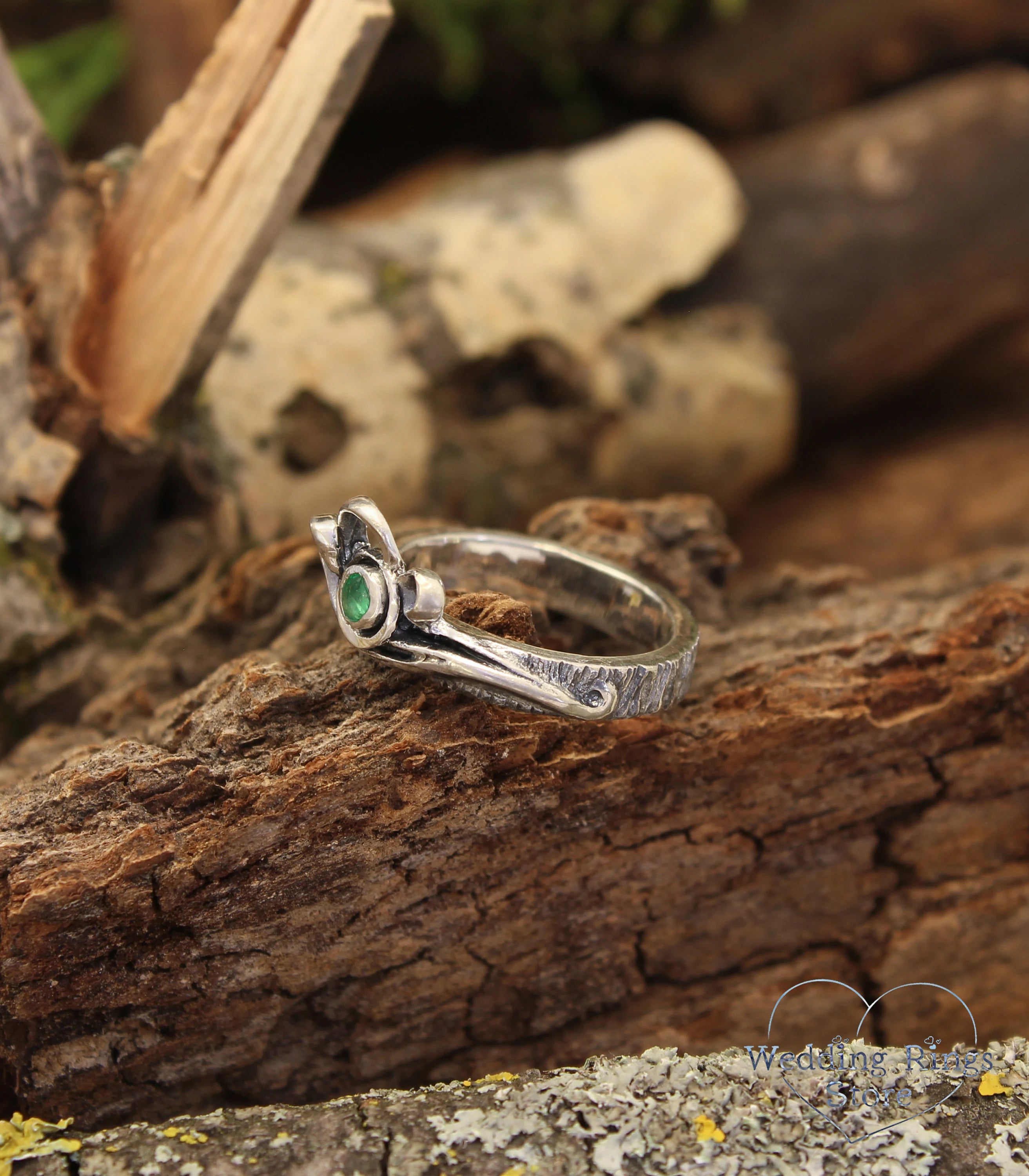 Green Lab Emerald Engagement Ring with Weave Leaves made in Silver