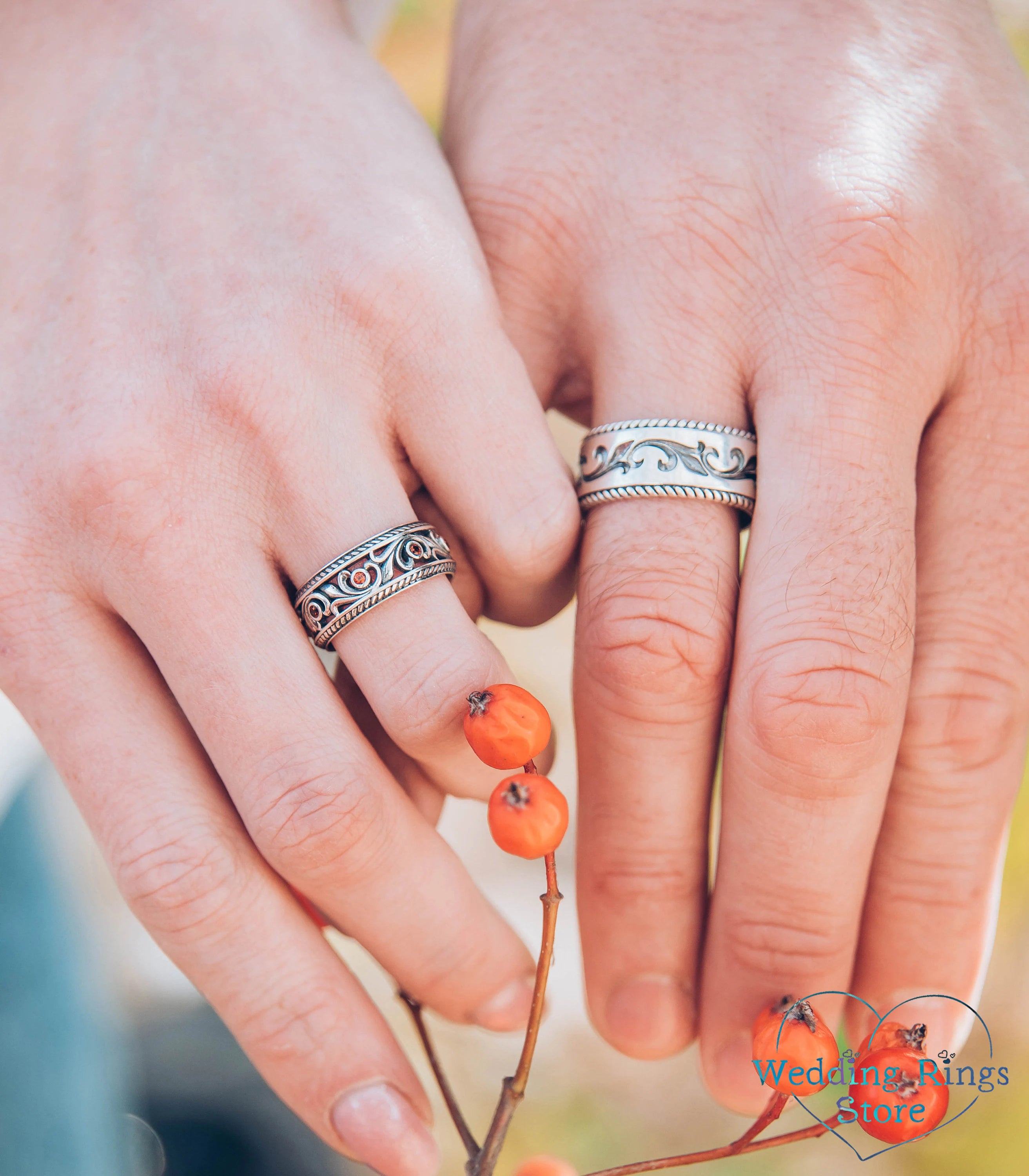 Durable Vintage style Couple Wedding Set with Garnet