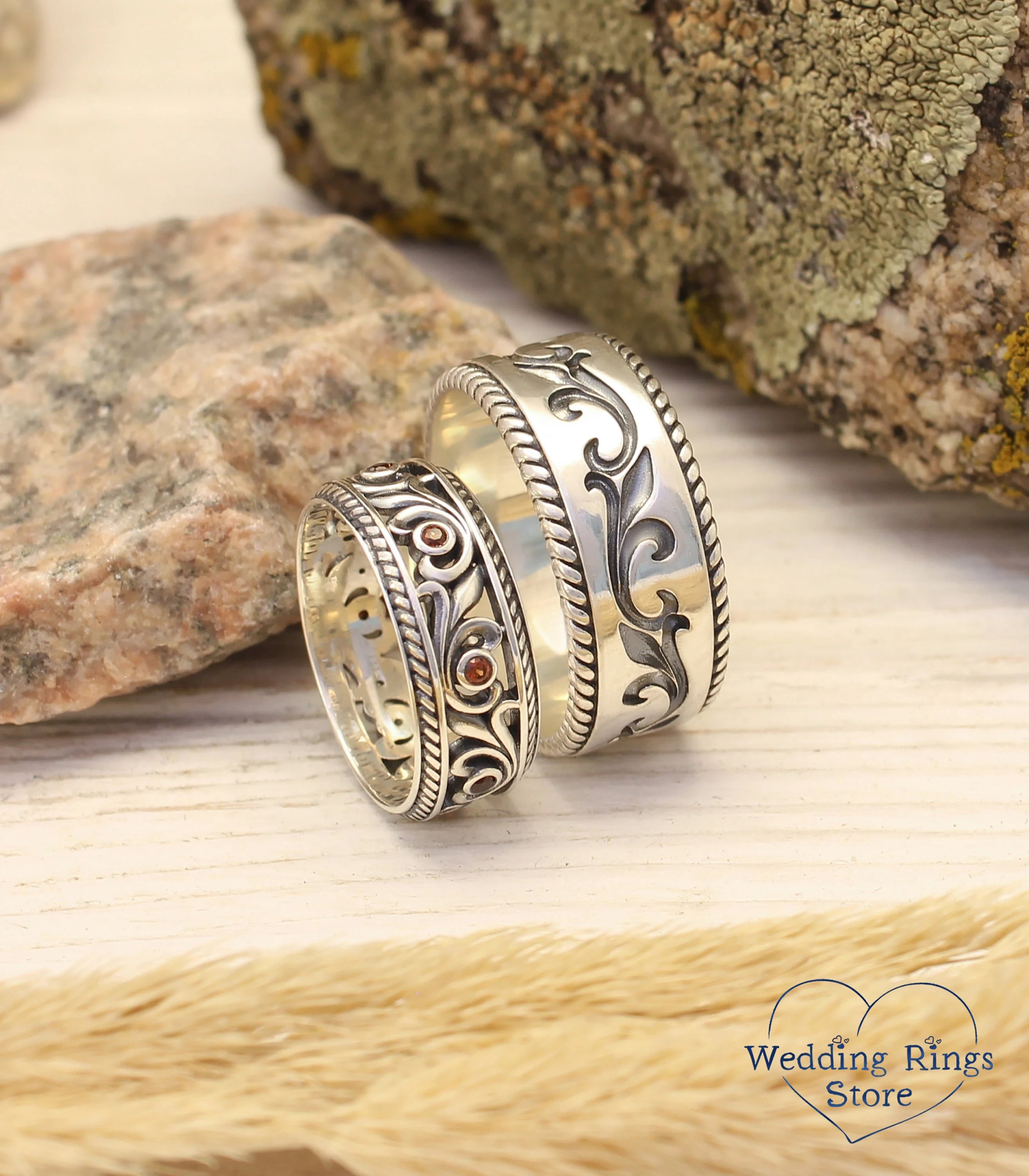 Durable Vintage style Couple Wedding Set with Garnet